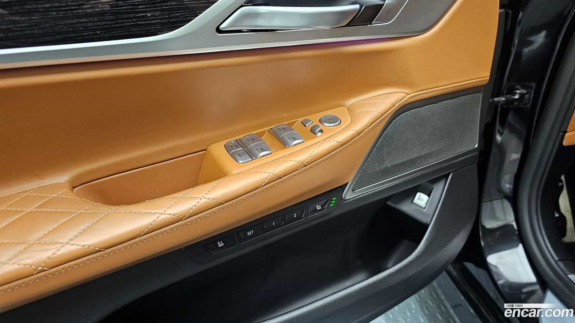 7-Series BMW 2021.5-OPTION-020