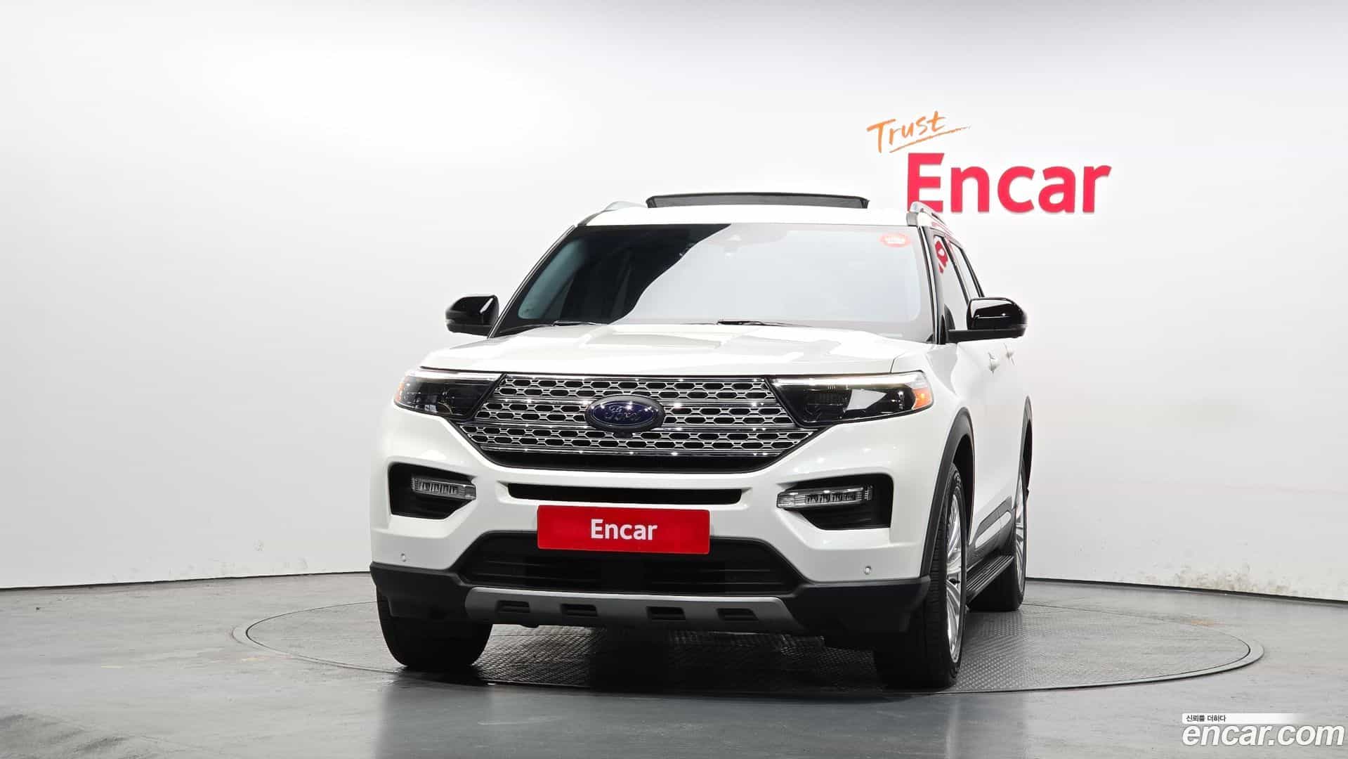 Explorer Ford 2020.11-OUTER-003