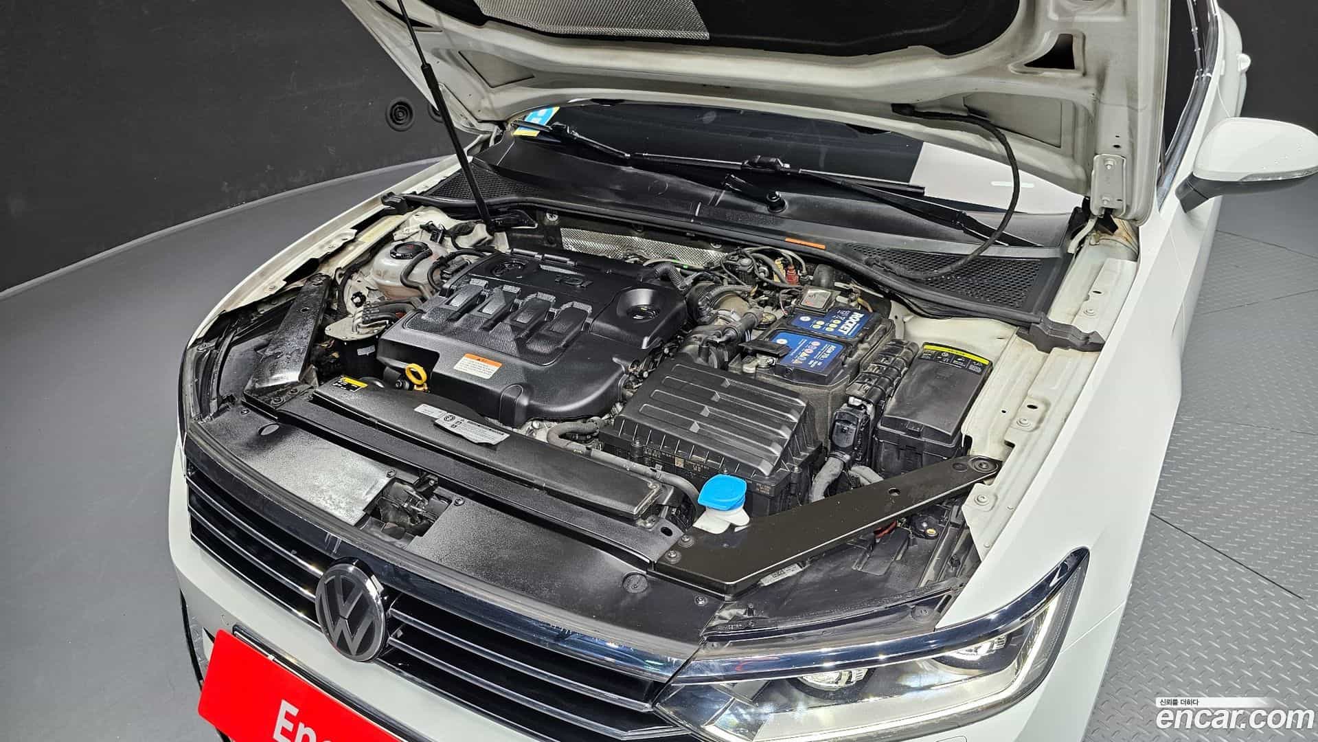 Passat Volkswagen 2018.4-INNER-006