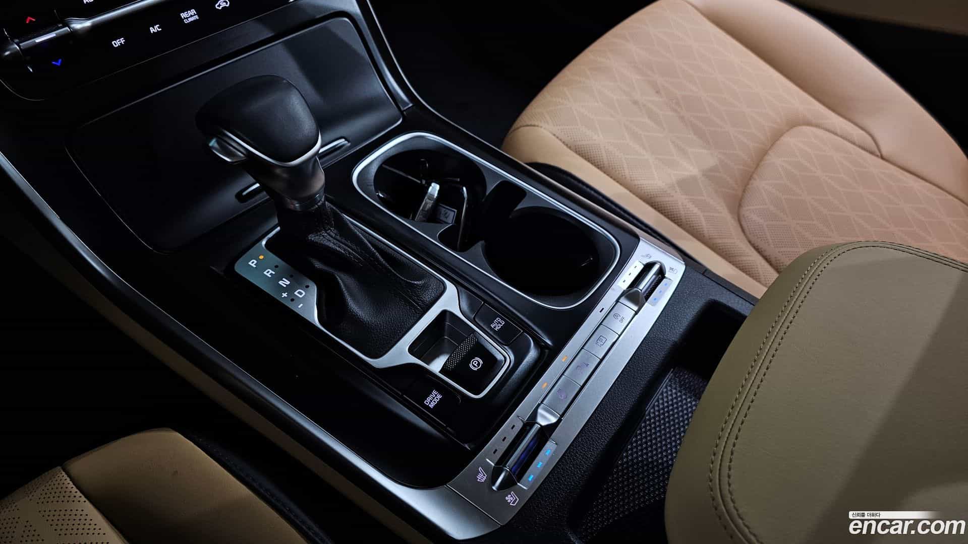 Canival Kia 2023.10-INNER-009