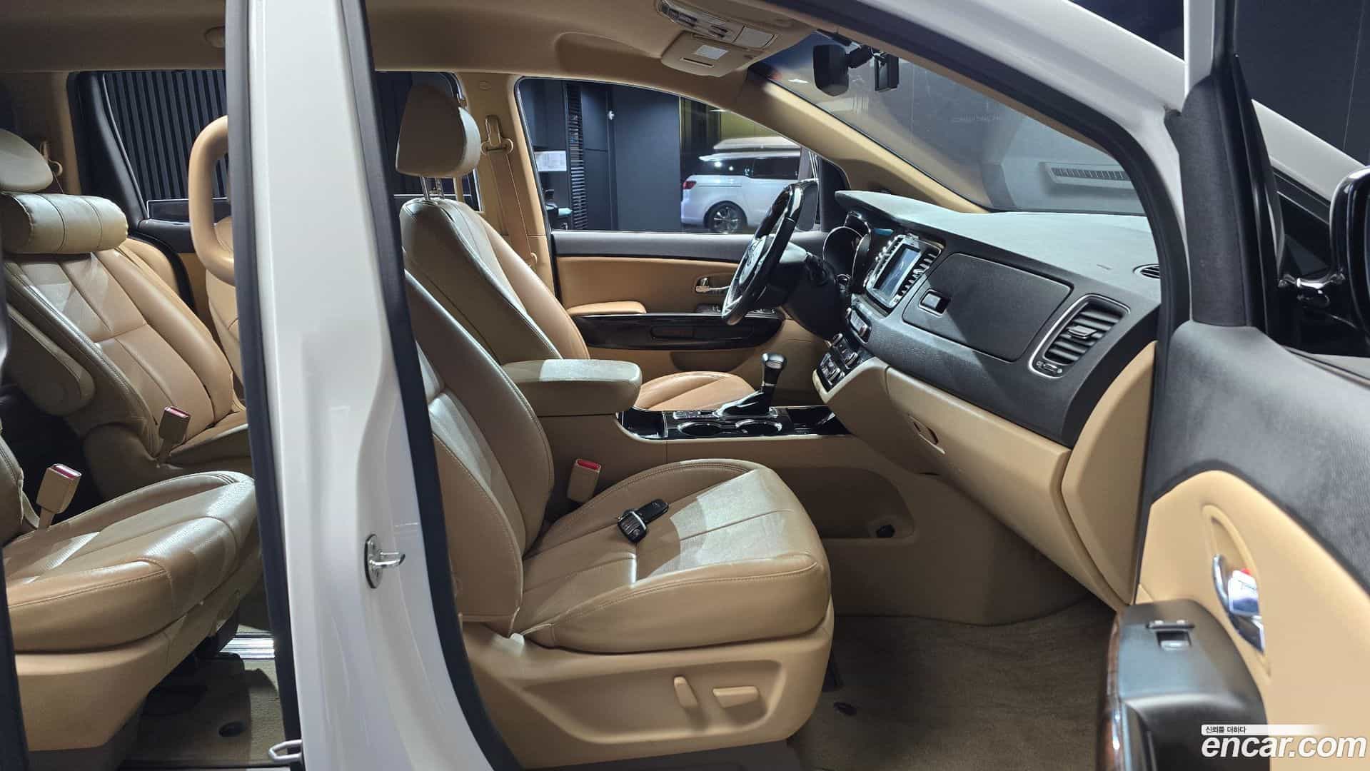 Canival Kia 2019.2-OPTION-015