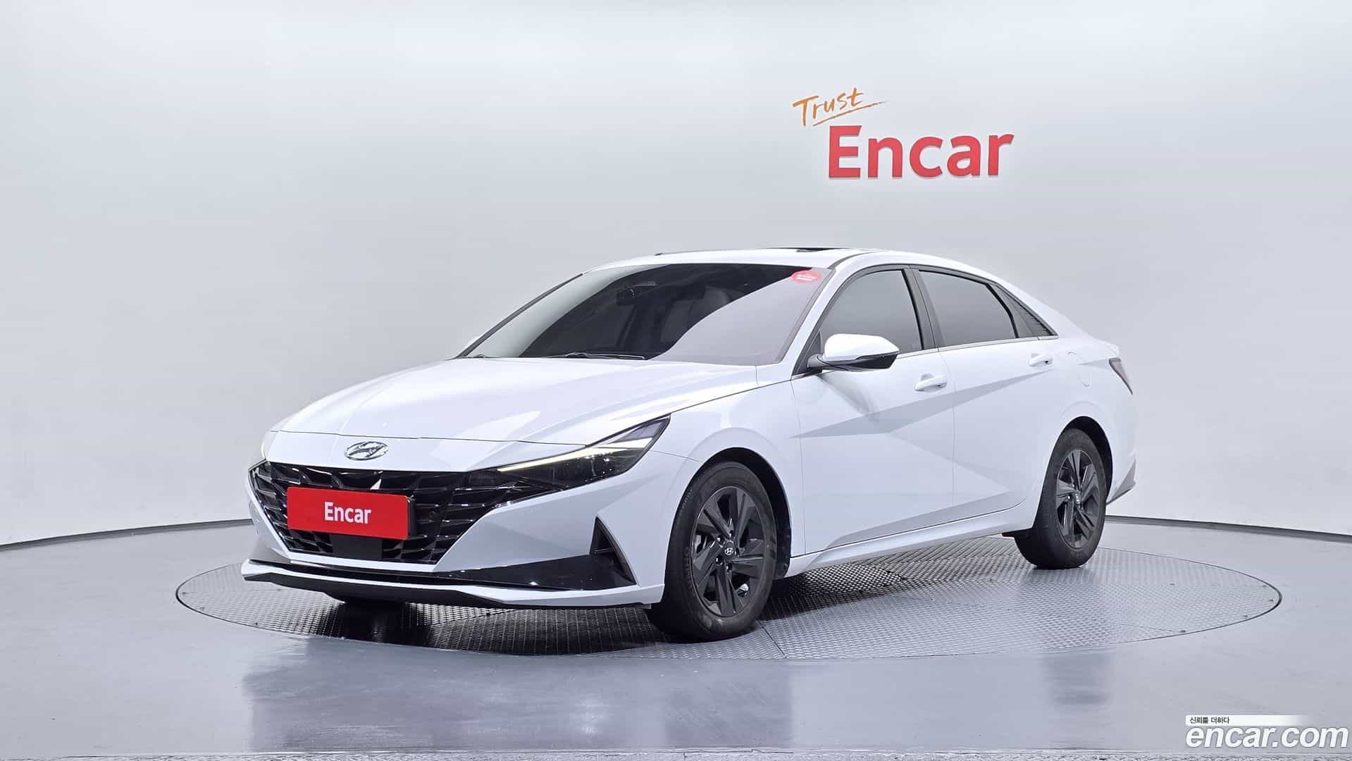 AVANTE Hyundai 2022.0-OUTER-001