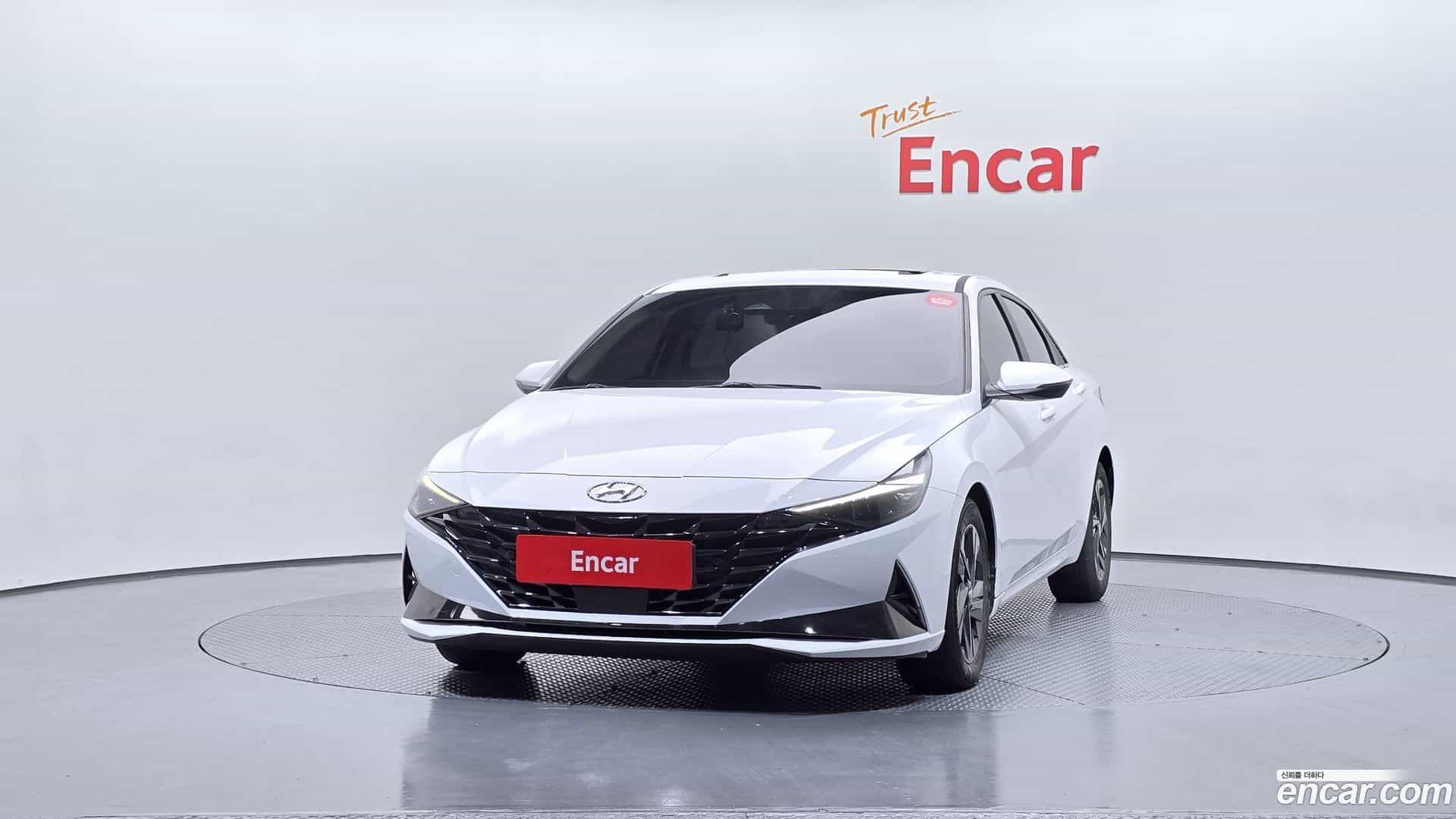 AVANTE Hyundai 2022.0-OUTER-003