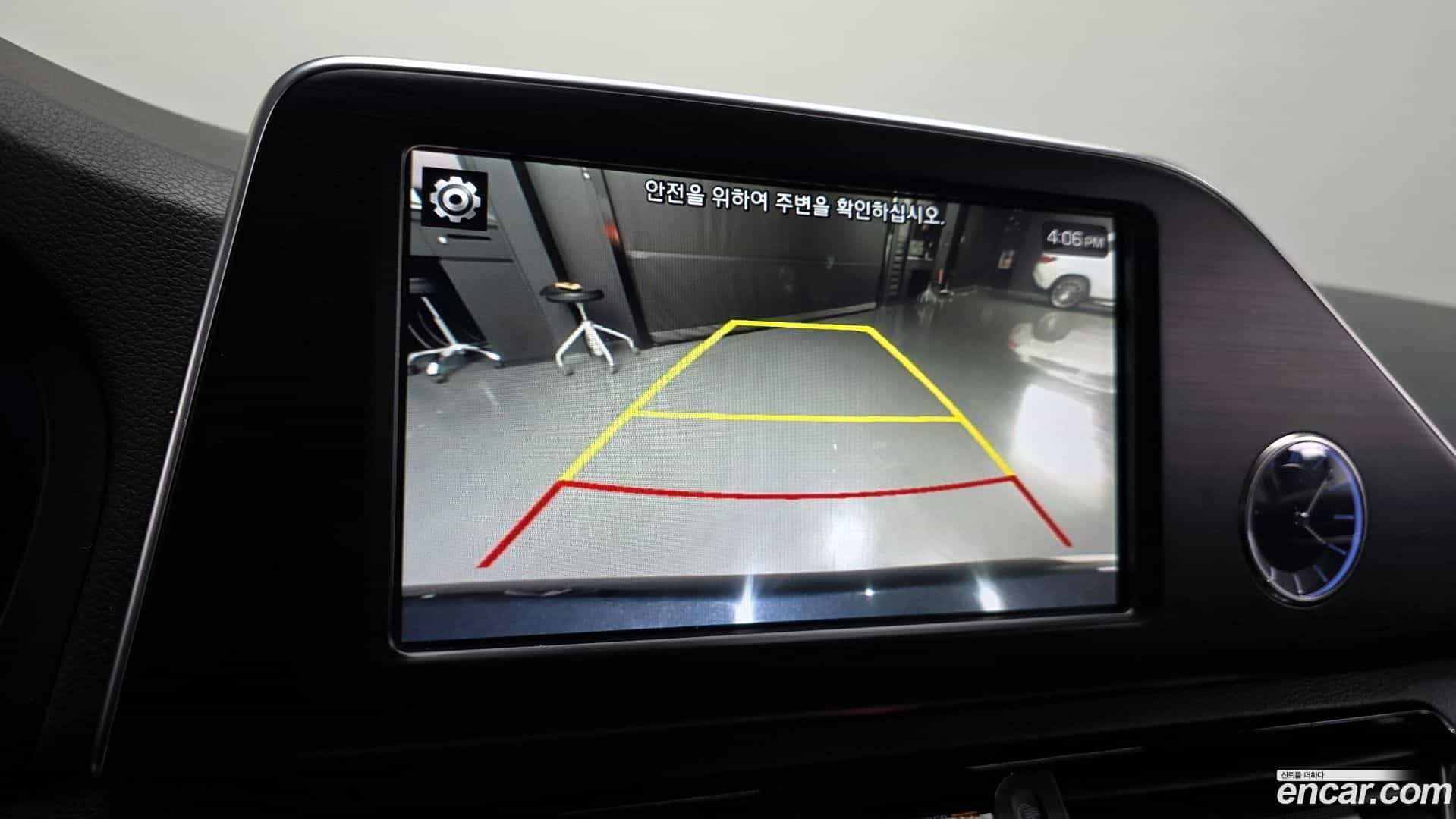 Grandeur Hyundai 2017.0-OPTION-019
