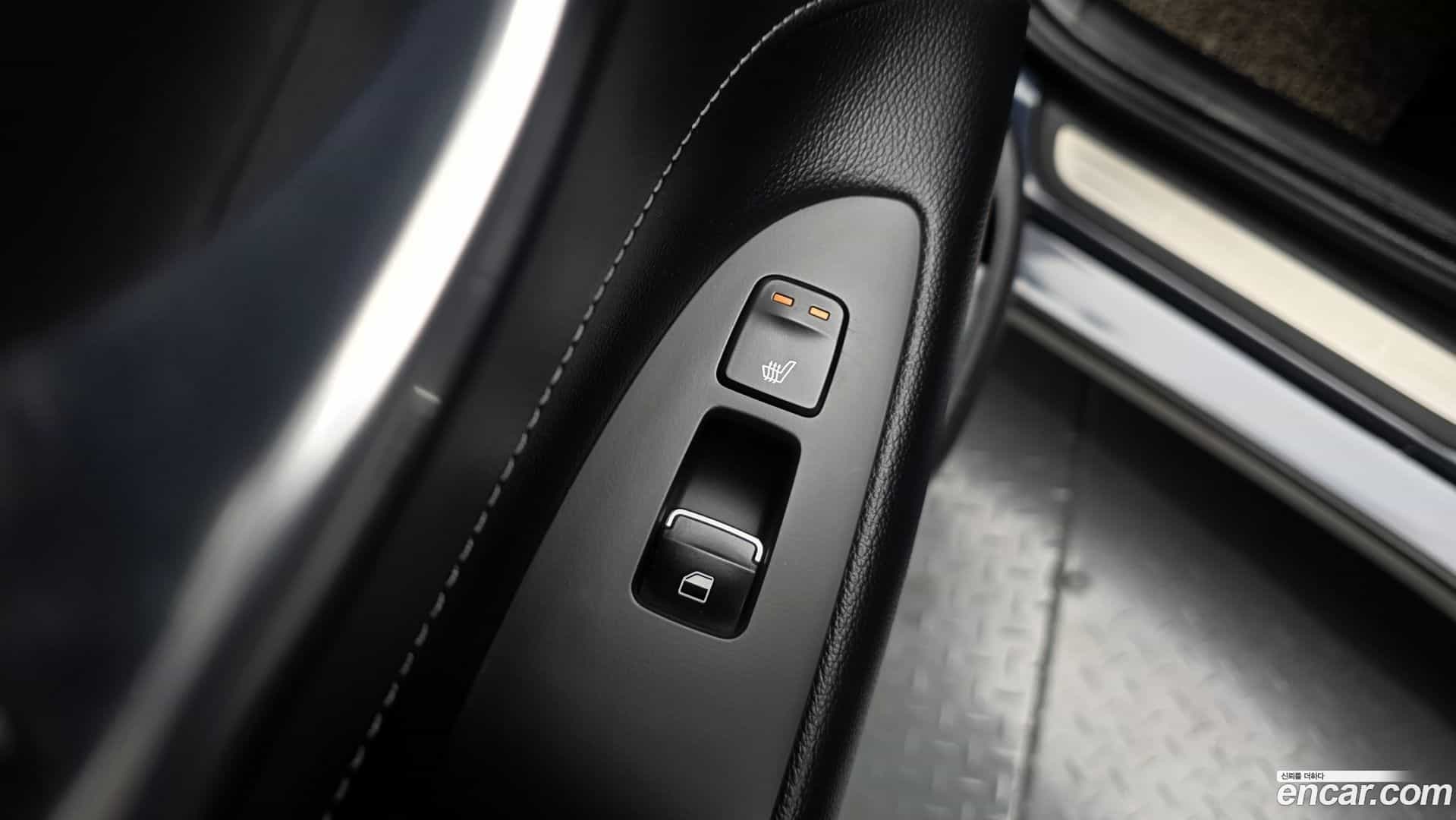 Grandeur Hyundai 2017.0-OPTION-023