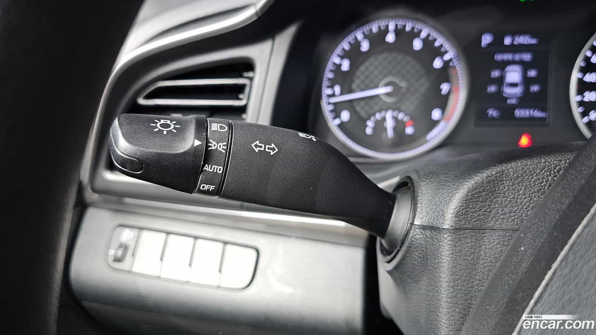 AVANTE Hyundai 2019.8-OPTION-020