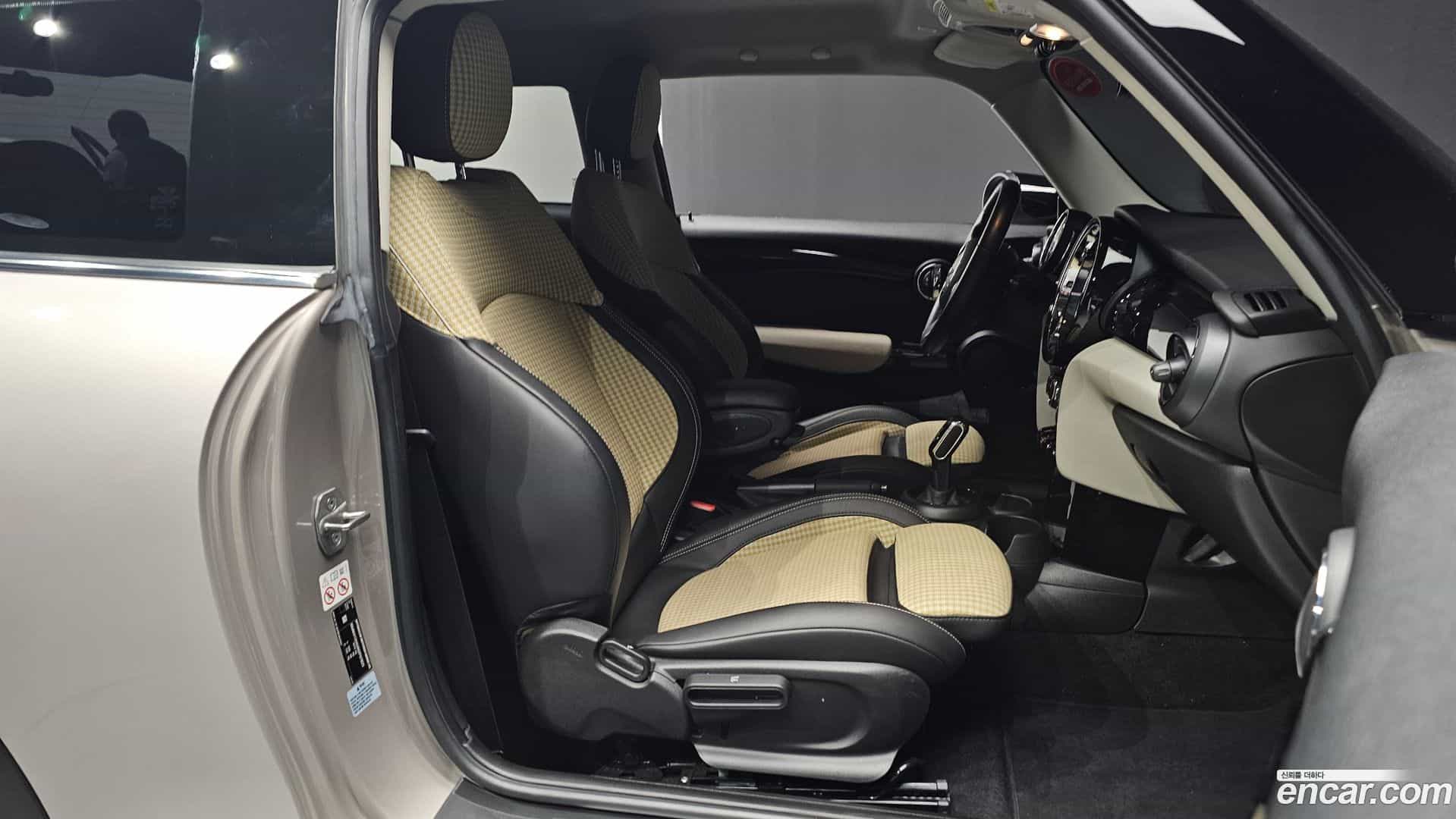 Cooper Mini 2021.8-INNER-010