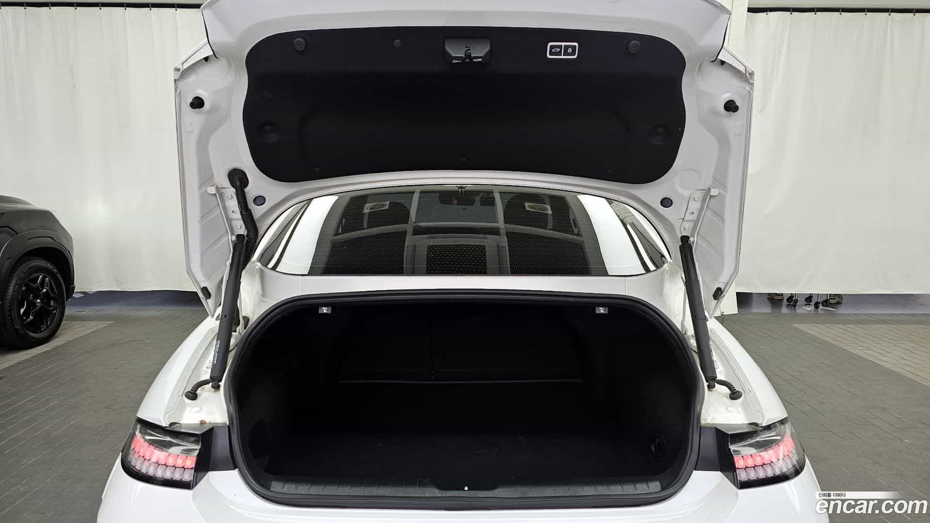 Ioniq6 Hyundai 2022.8-OPTION-024