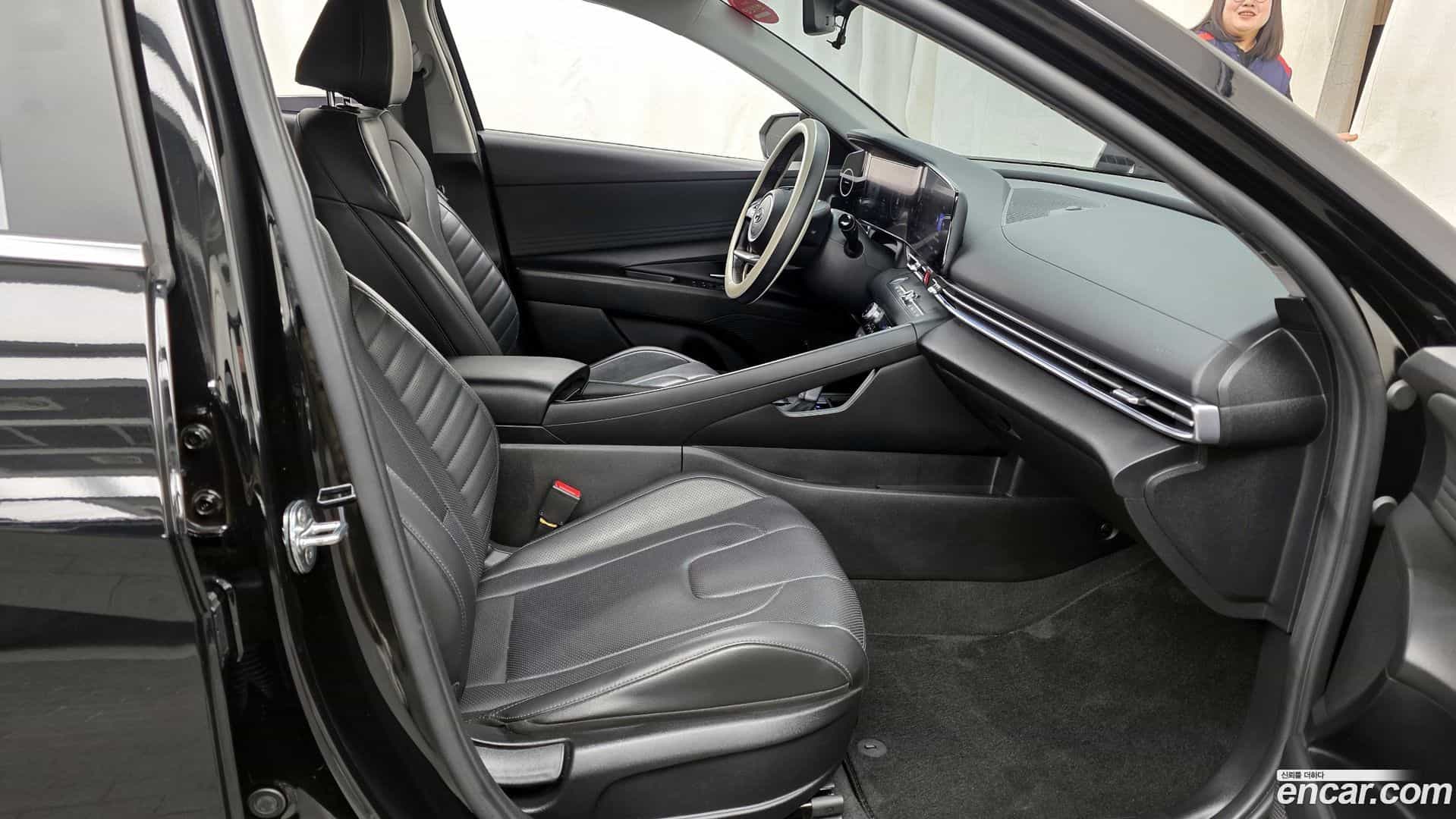 AVANTE Hyundai 2020.8-OPTION-015