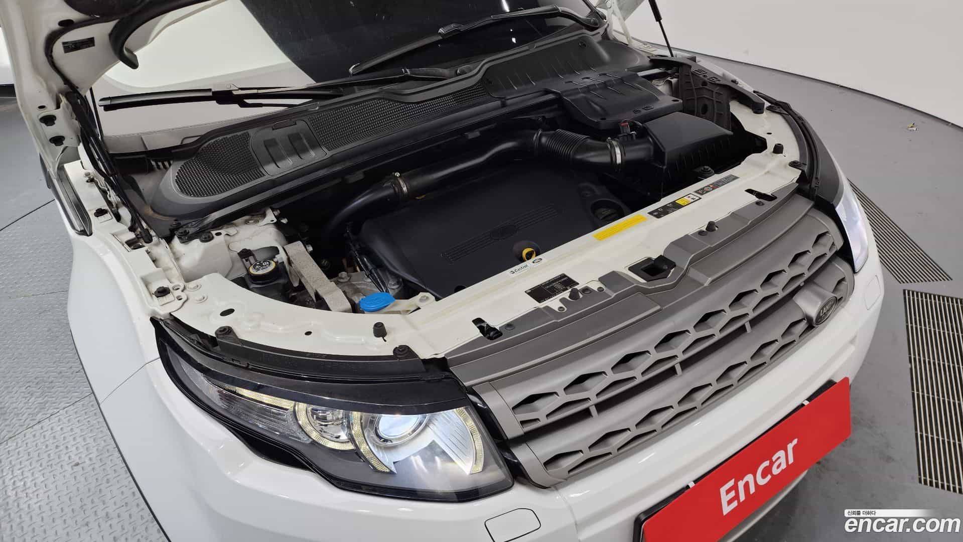Range Rover Evoque Land Rover 2015.1-INNER-006