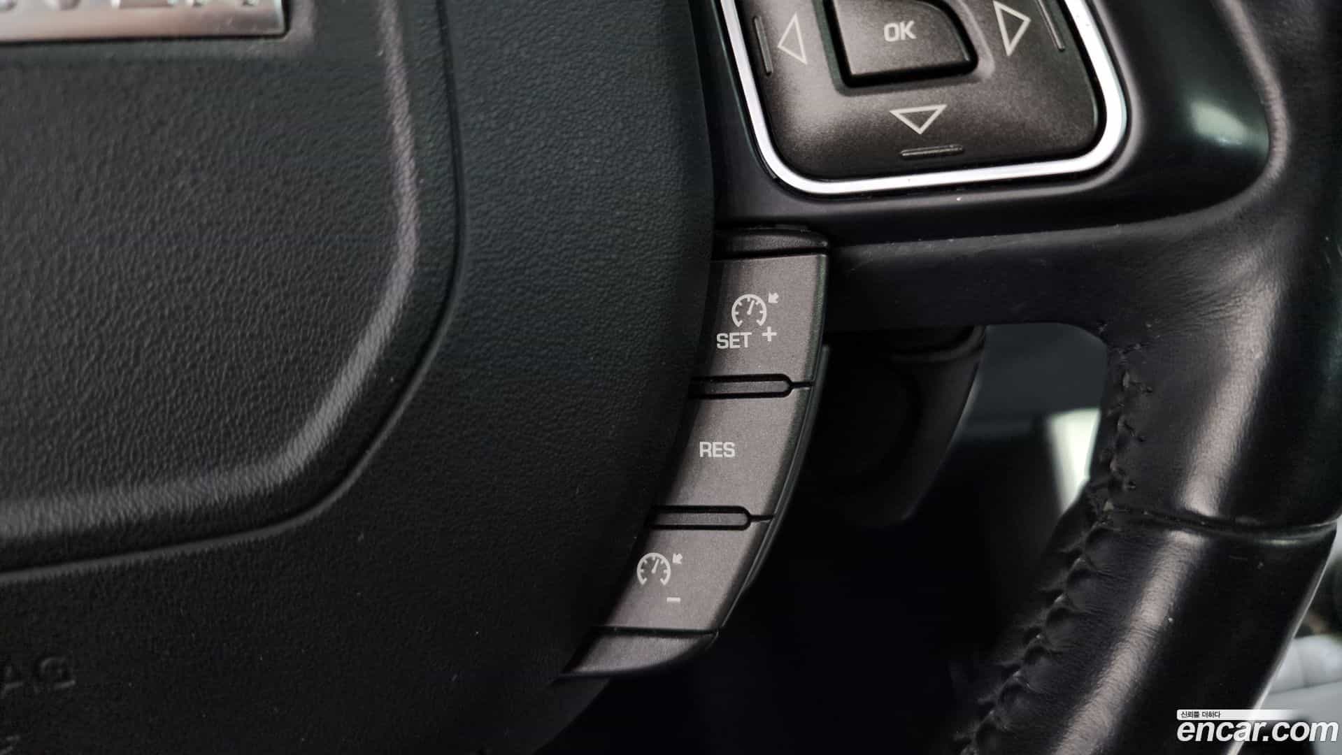 Range Rover Evoque Land Rover 2015.1-OPTION-022