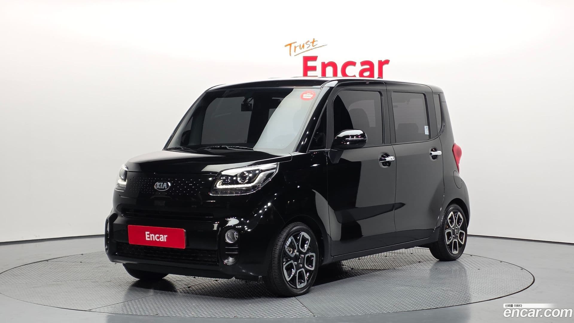 Main__Slider__Photo:RAY Kia 2020.11-0