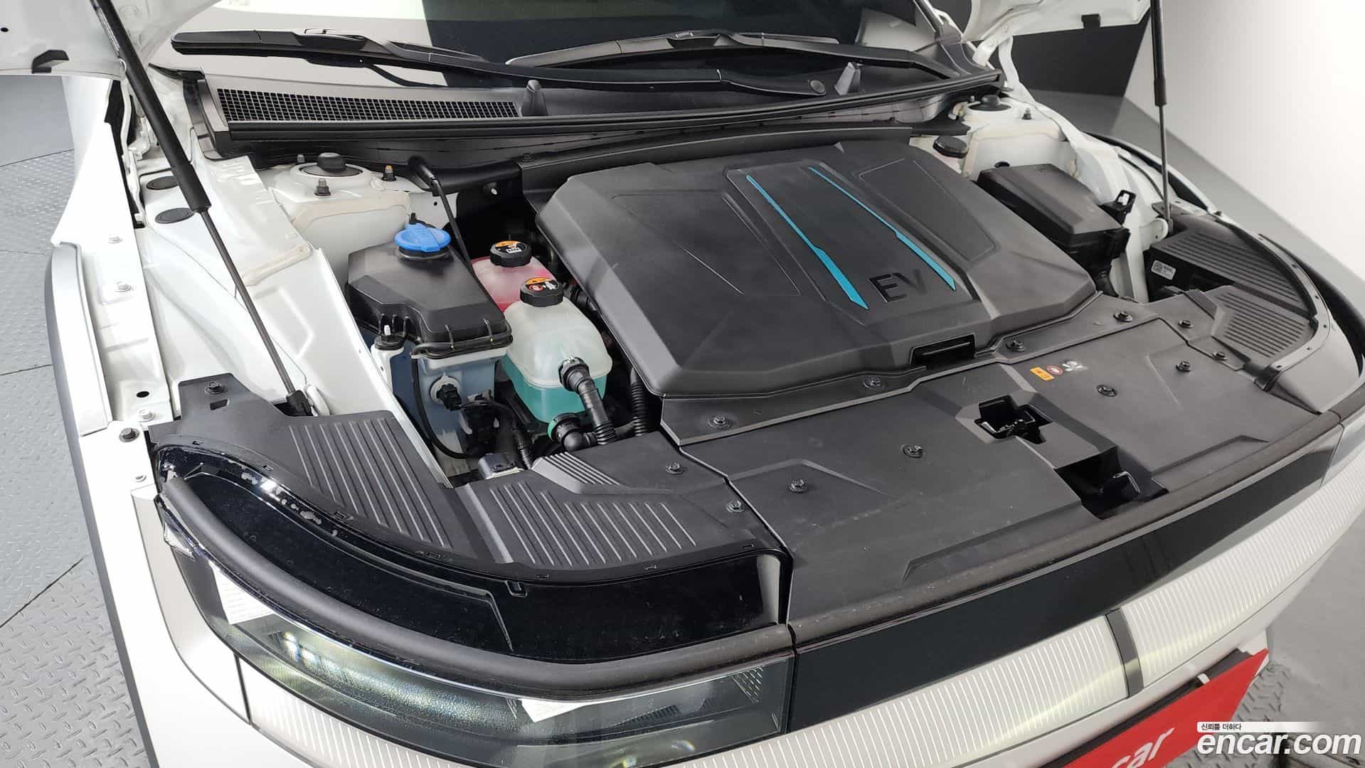 Ioniq5 Hyundai 2021.10-INNER-006