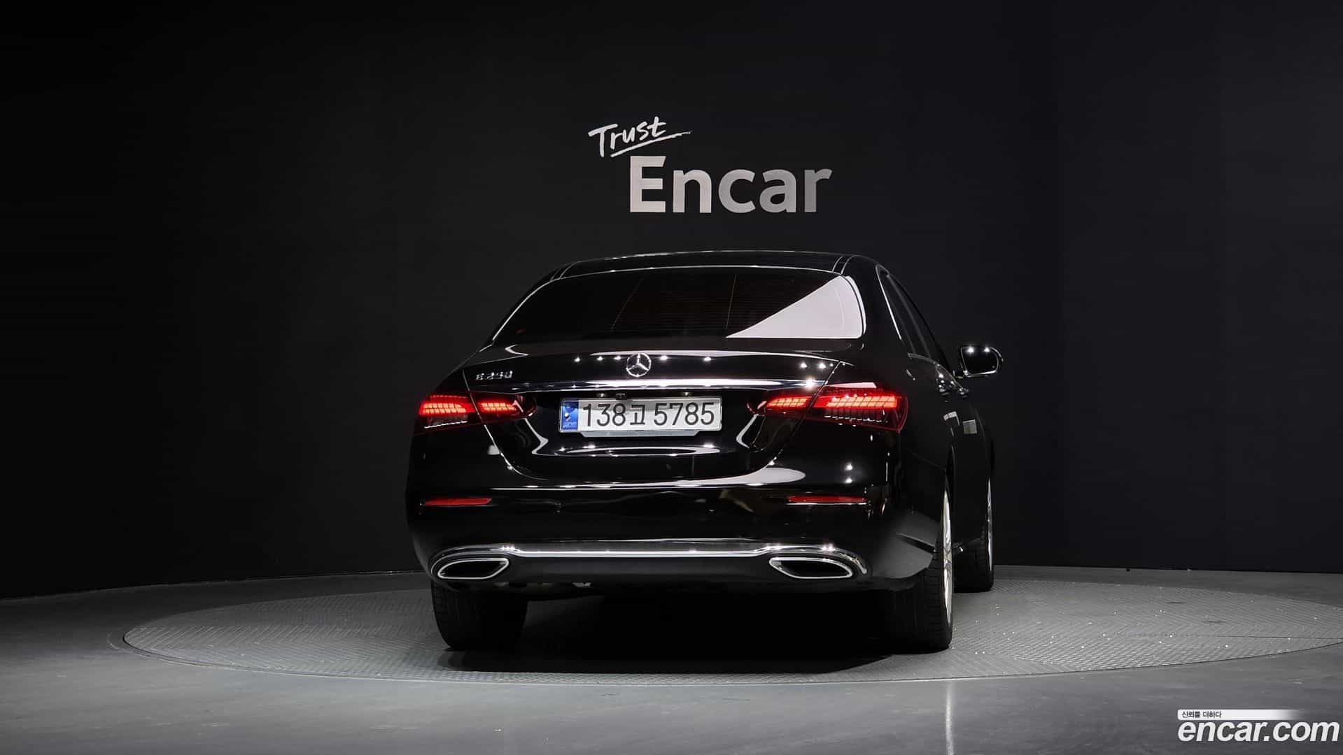 E-Class Mercedes-Benz 2020.11-OUTER-004