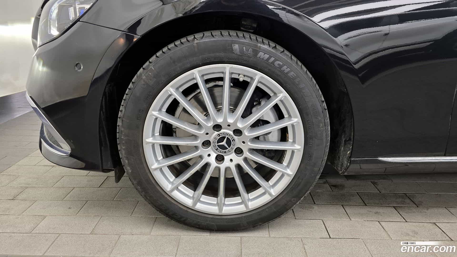 E-Class Mercedes-Benz 2020.11-OUTER-005