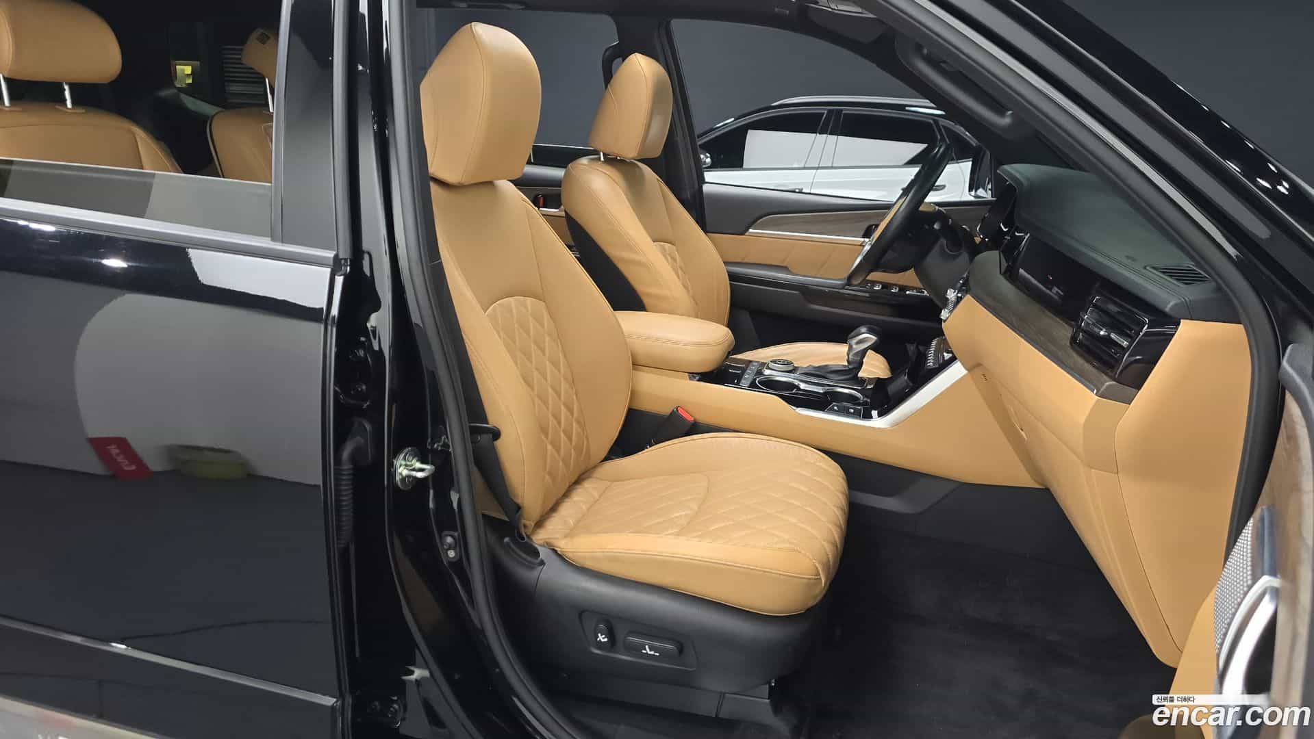 Mohave Kia 2021.0-INNER-010