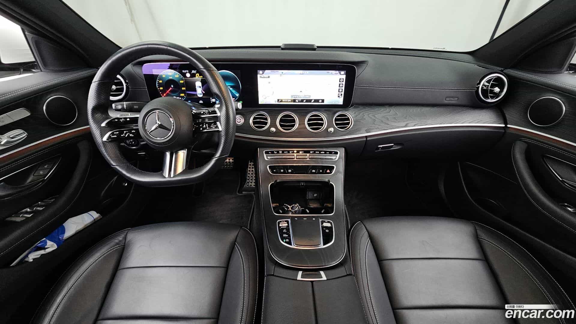 E-Class Mercedes-Benz 2020.9-INNER-007