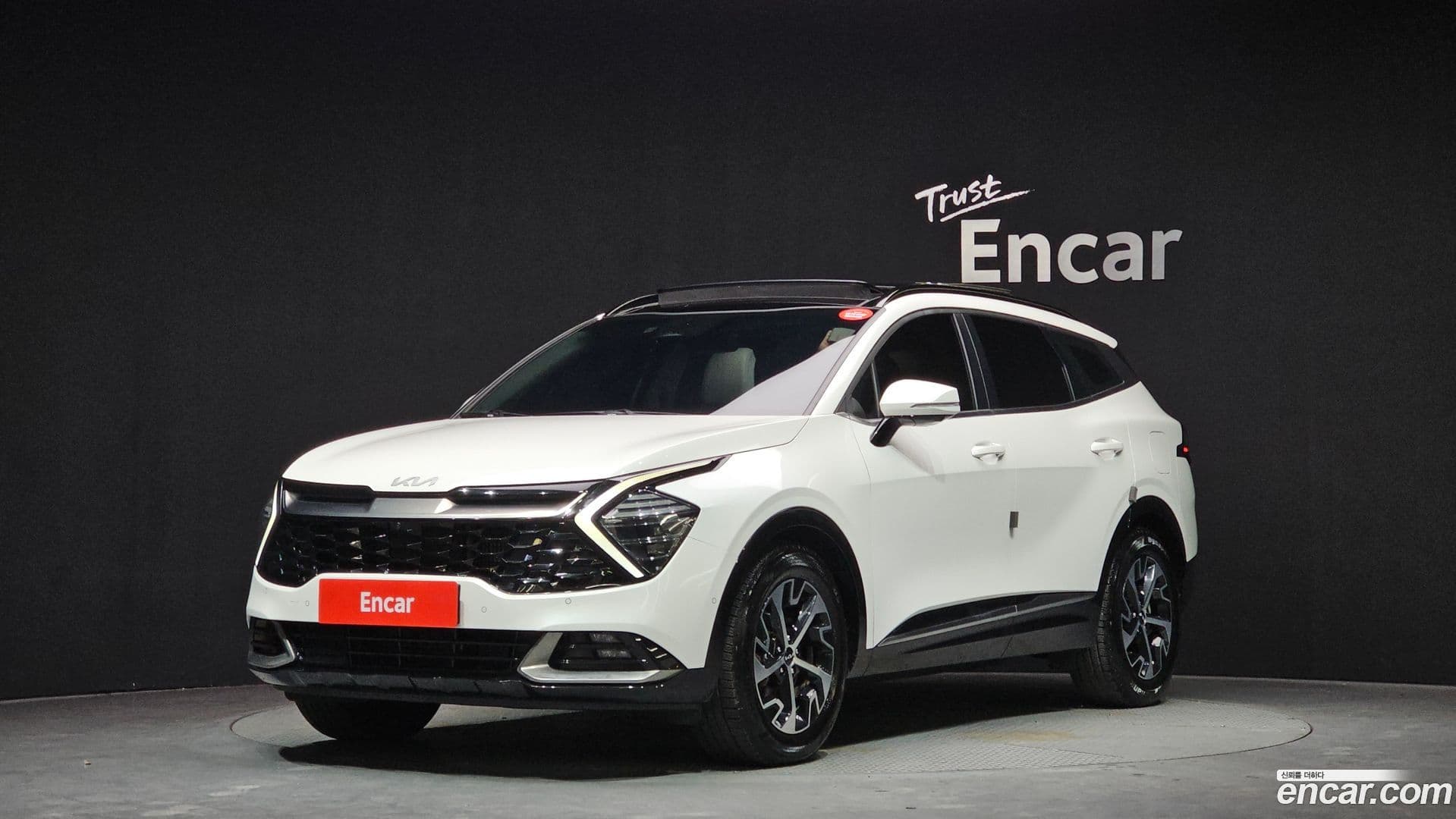 Main__Slider__Photo:Sportage Kia 2021.9-0