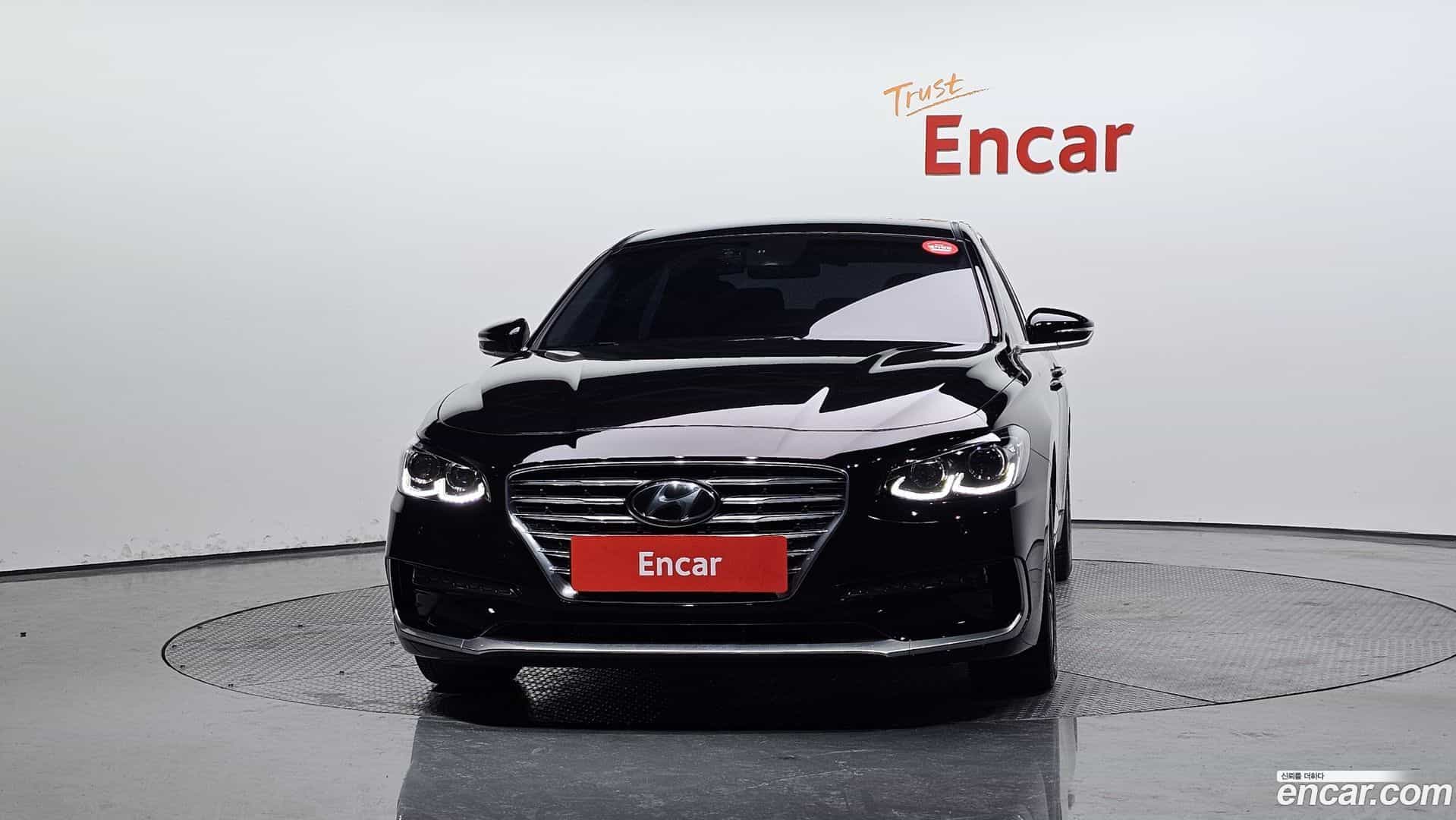 Grandeur Hyundai 2018.4-OUTER-003