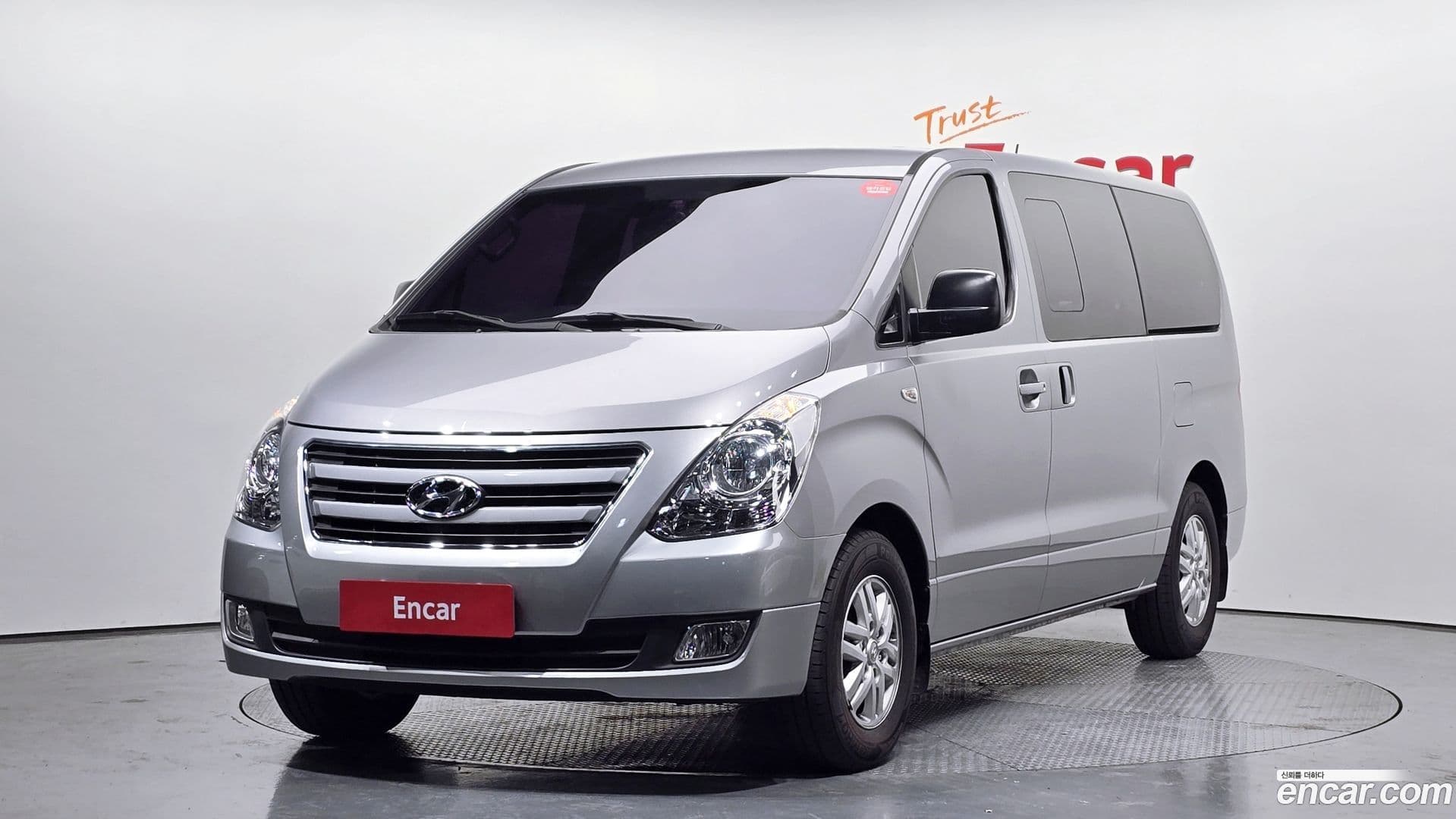 Main__Slider__Photo:Starex Hyundai 2016.7-0