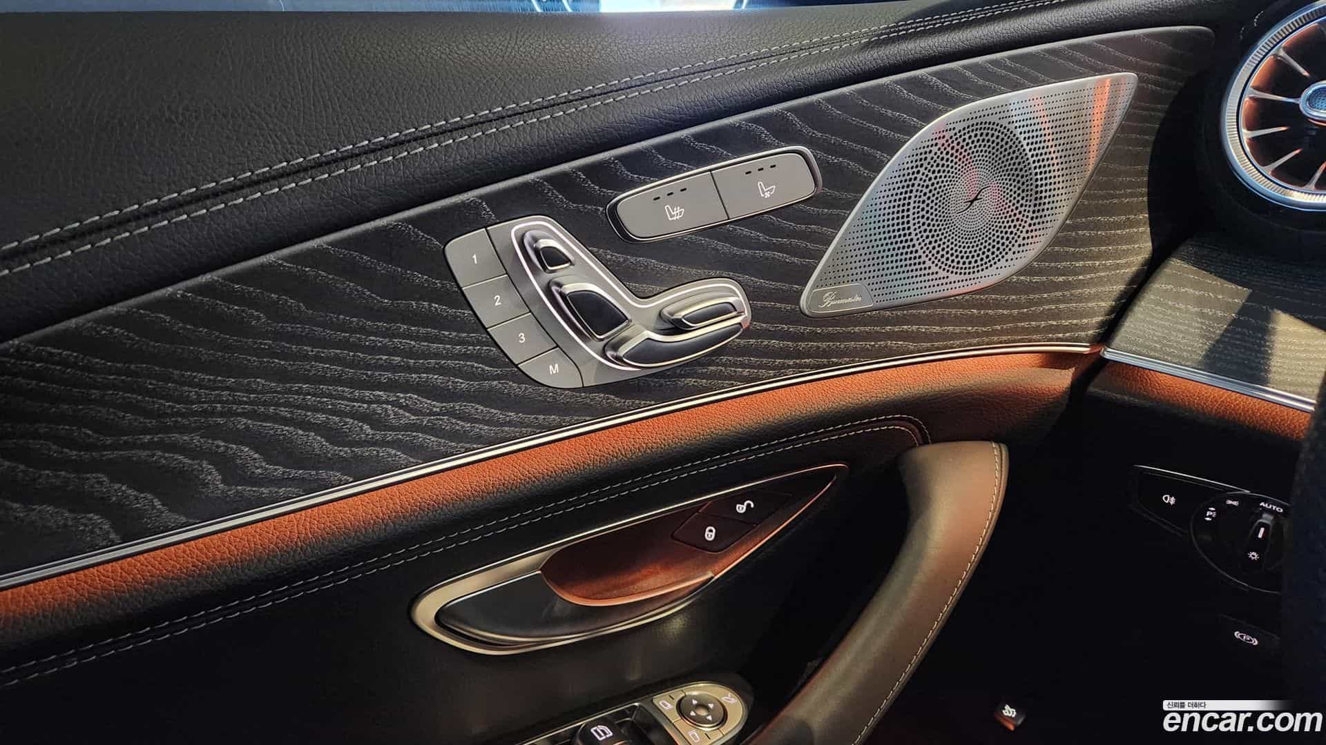 CLS-Class Mercedes-Benz 2022.9-OPTION-019