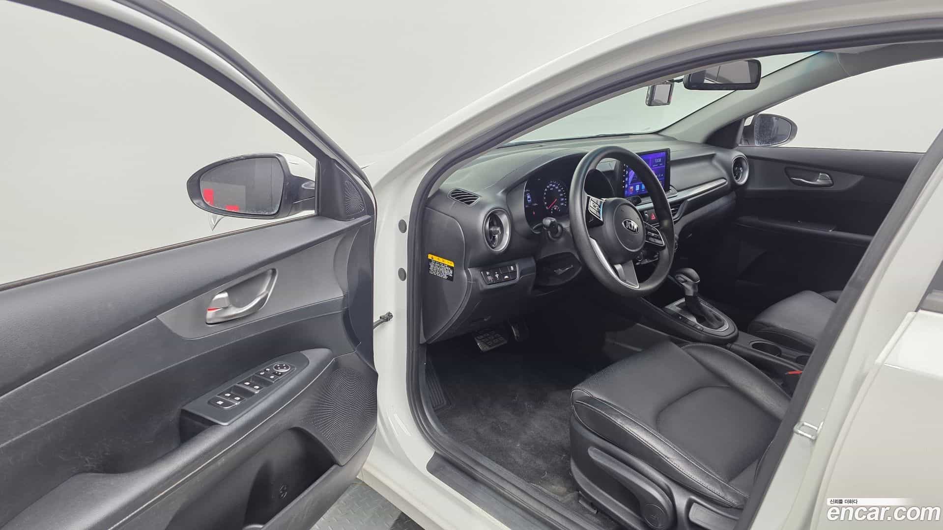 K3 Kia 2020.2-INNER-010