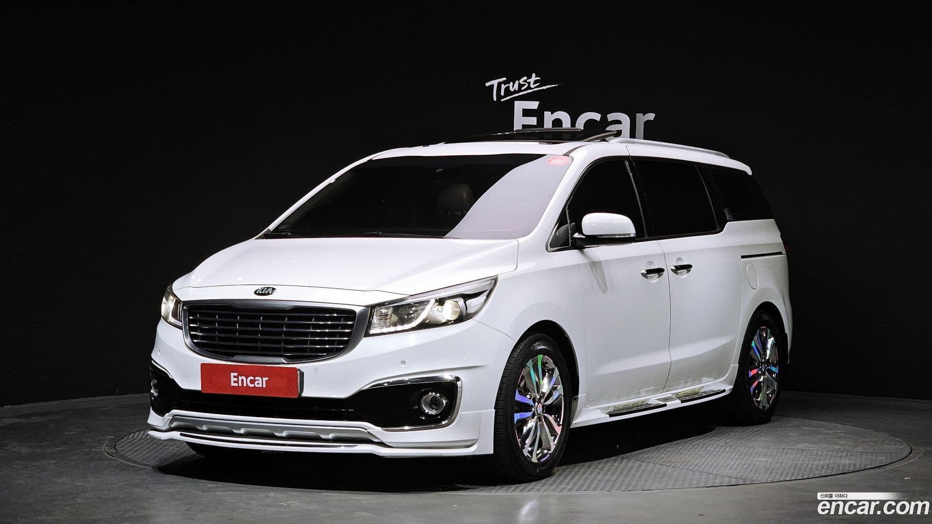 Main__Slider__Photo:Canival Kia 2014.7-0