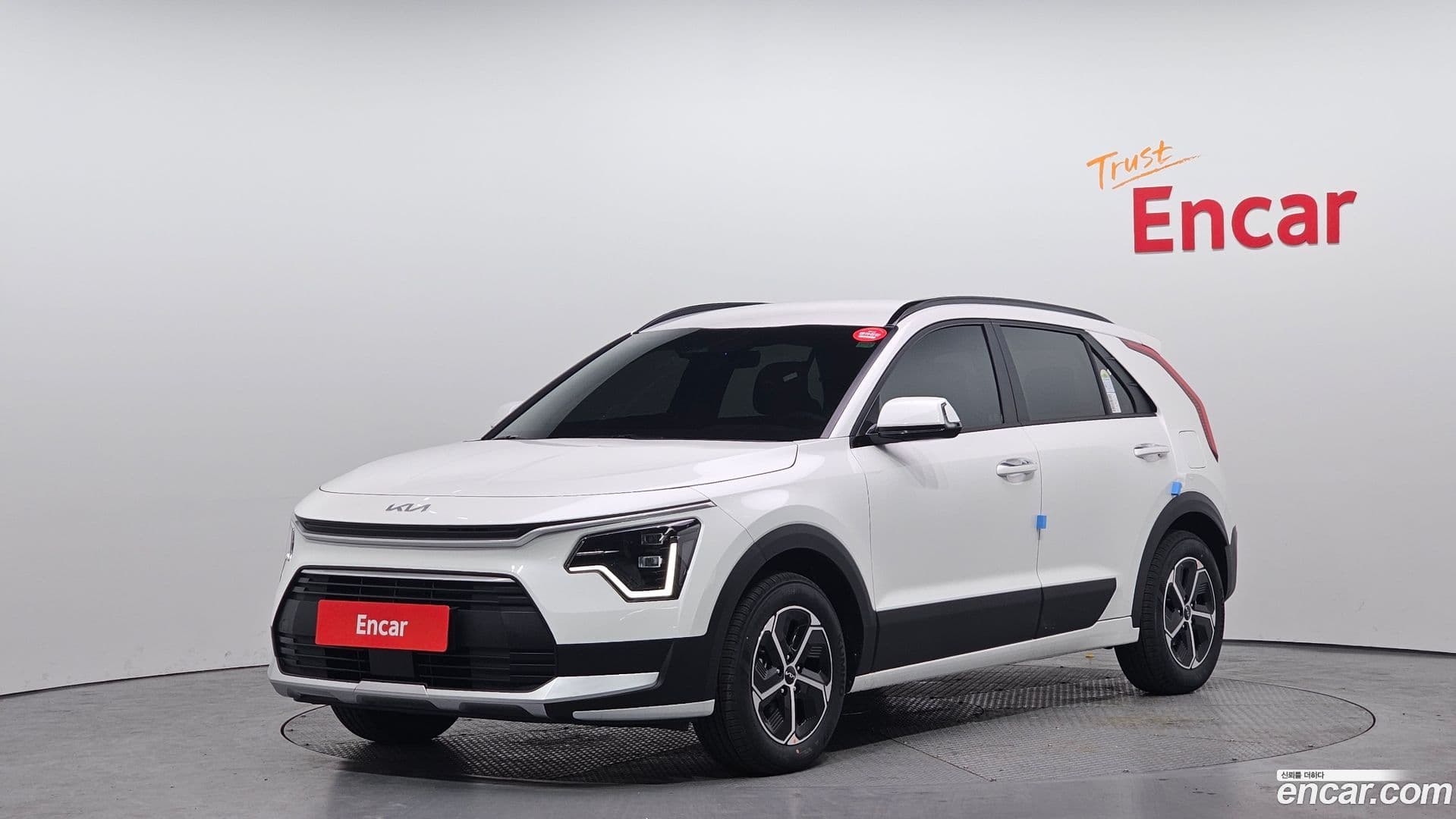 Main__Slider__Photo:Niro Kia 2026.1-0