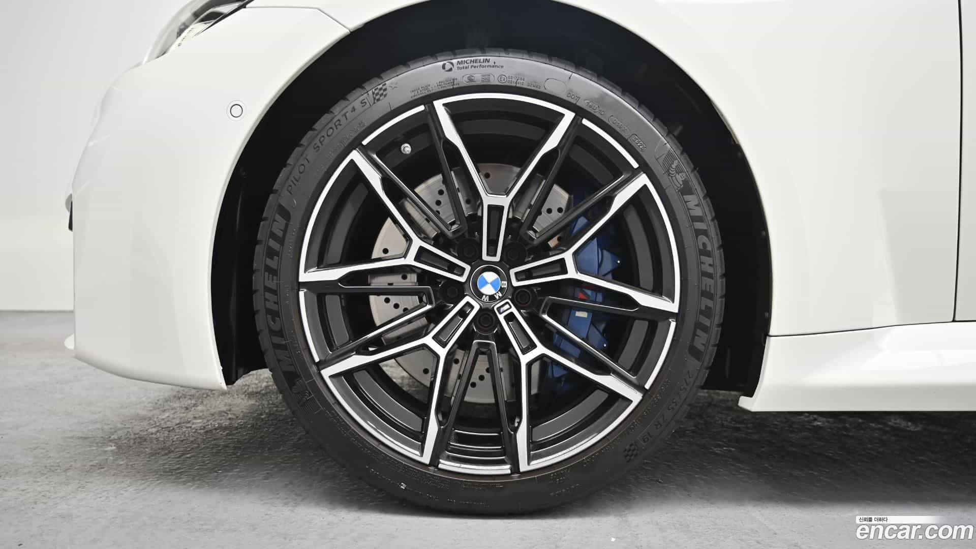 M2 BMW 2024.6-OUTER-005