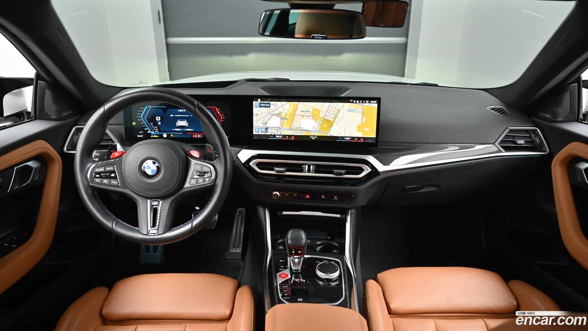 M2 BMW 2024.6-INNER-006