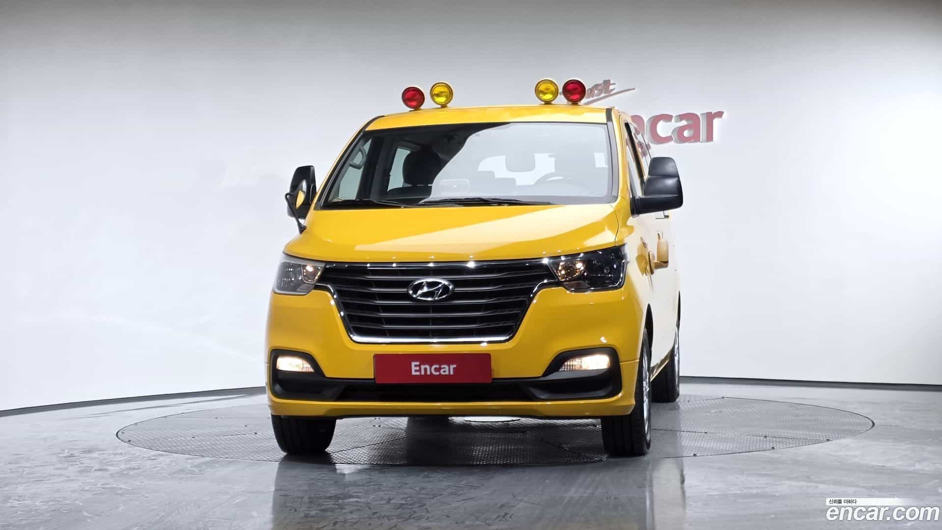 Starex Hyundai 2019.0-OUTER-003