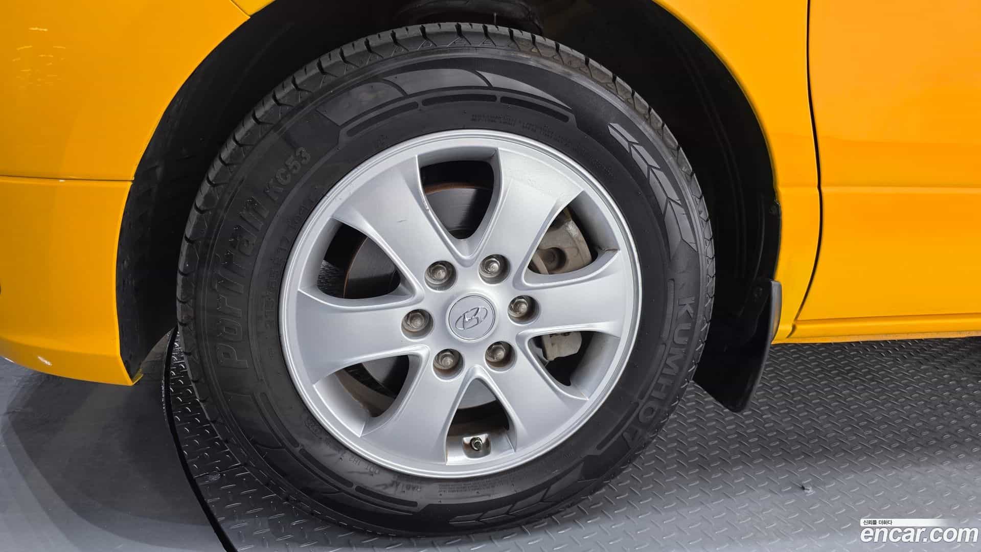 Starex Hyundai 2019.0-OUTER-005