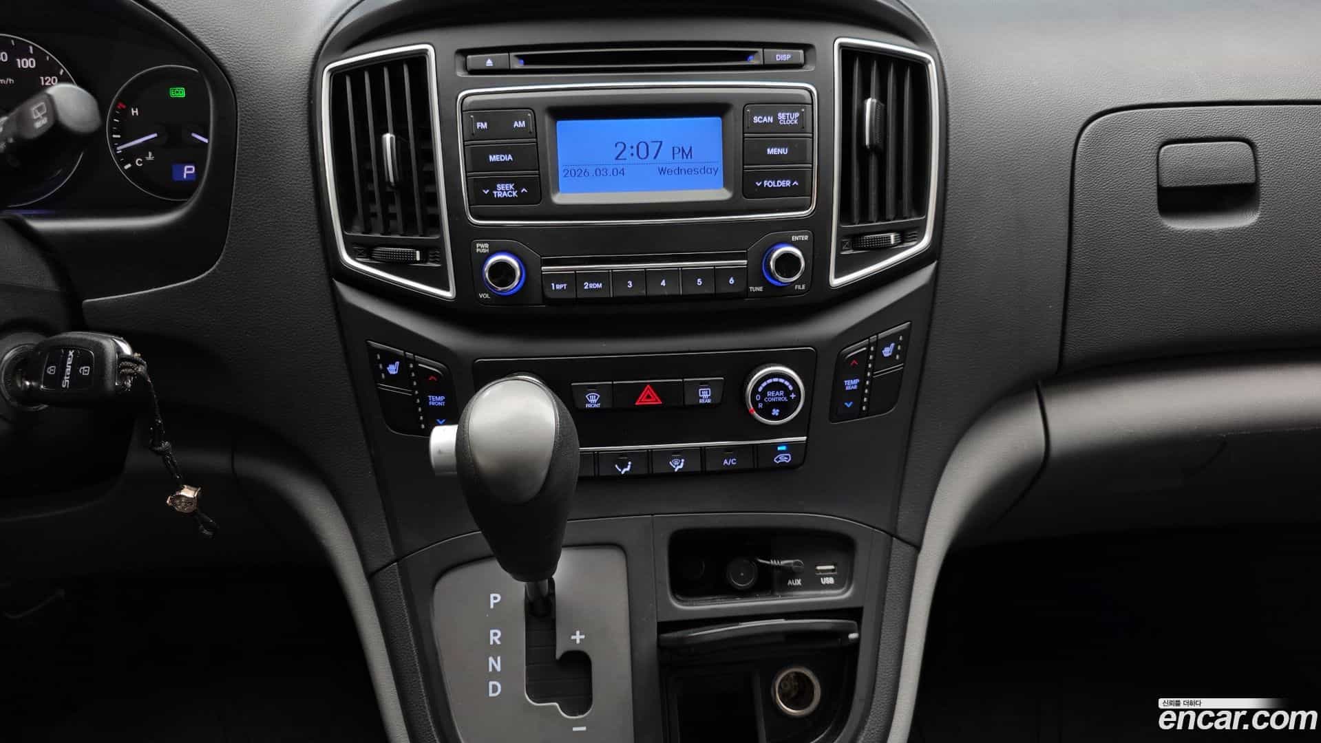 Starex Hyundai 2019.0-OPTION-020