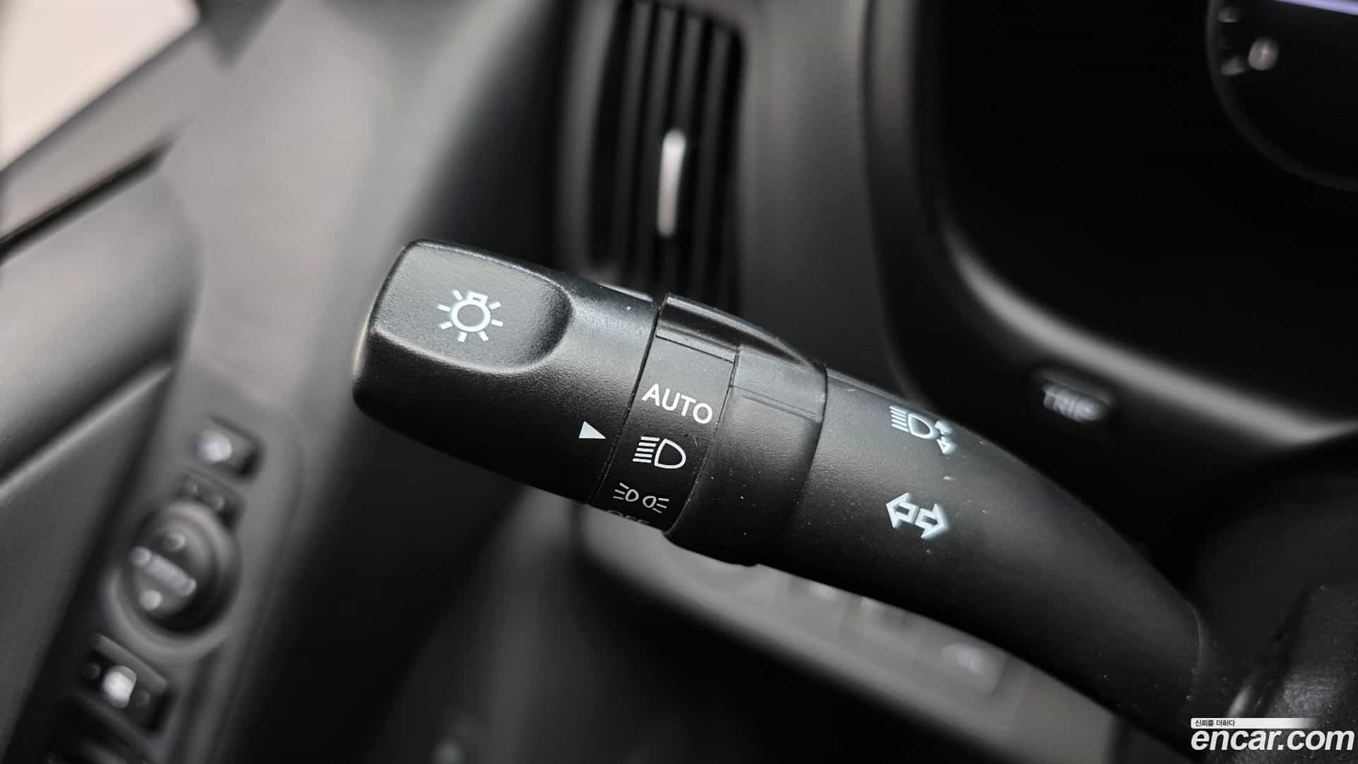 Starex Hyundai 2019.0-OPTION-022