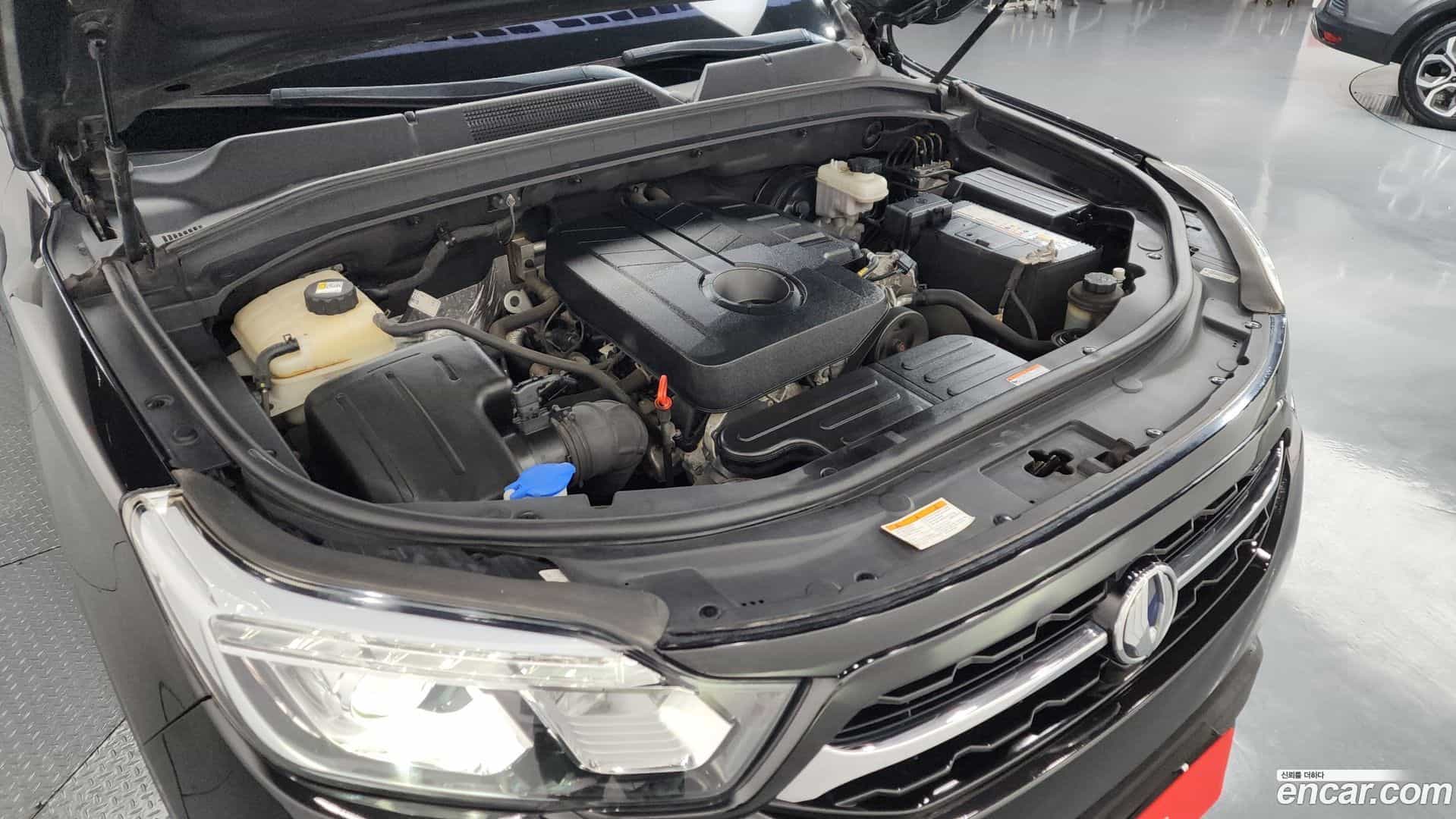 Rexton KG Mobility 2018.2-INNER-006