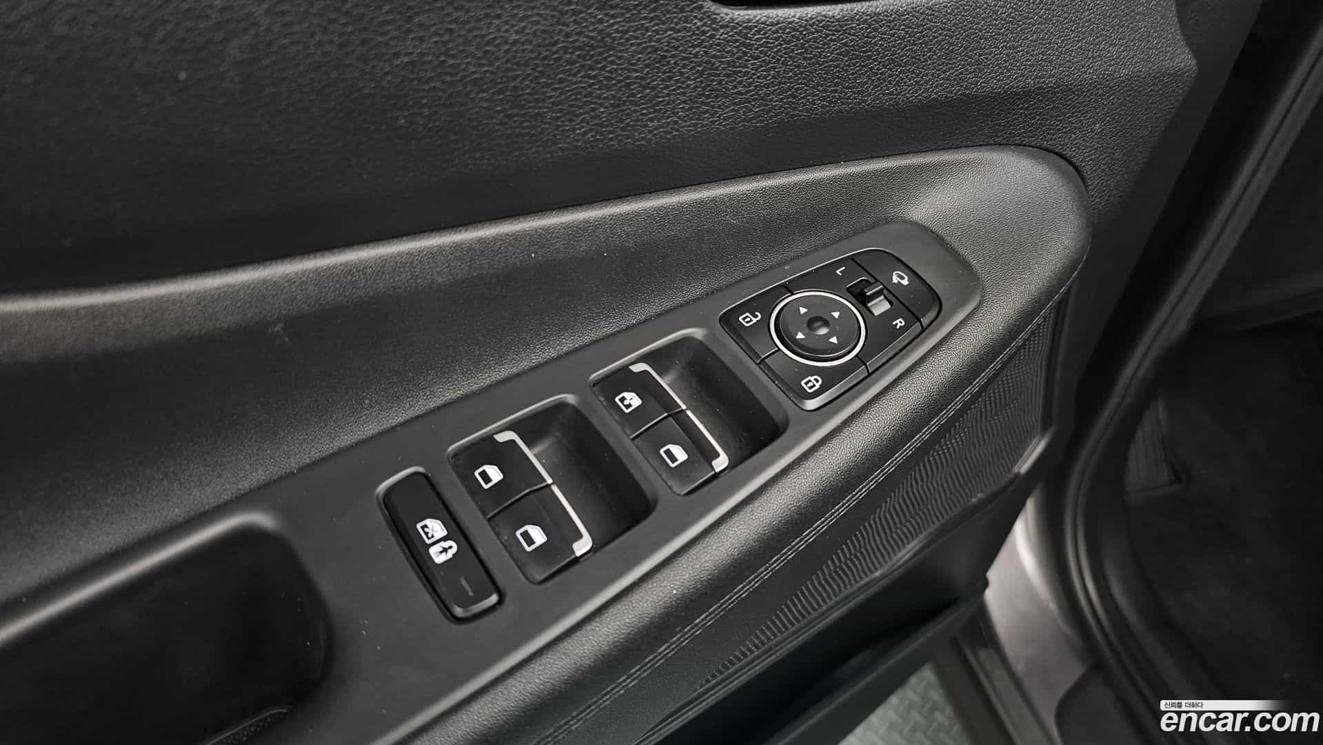 Santafe Hyundai 2022.2-OPTION-021