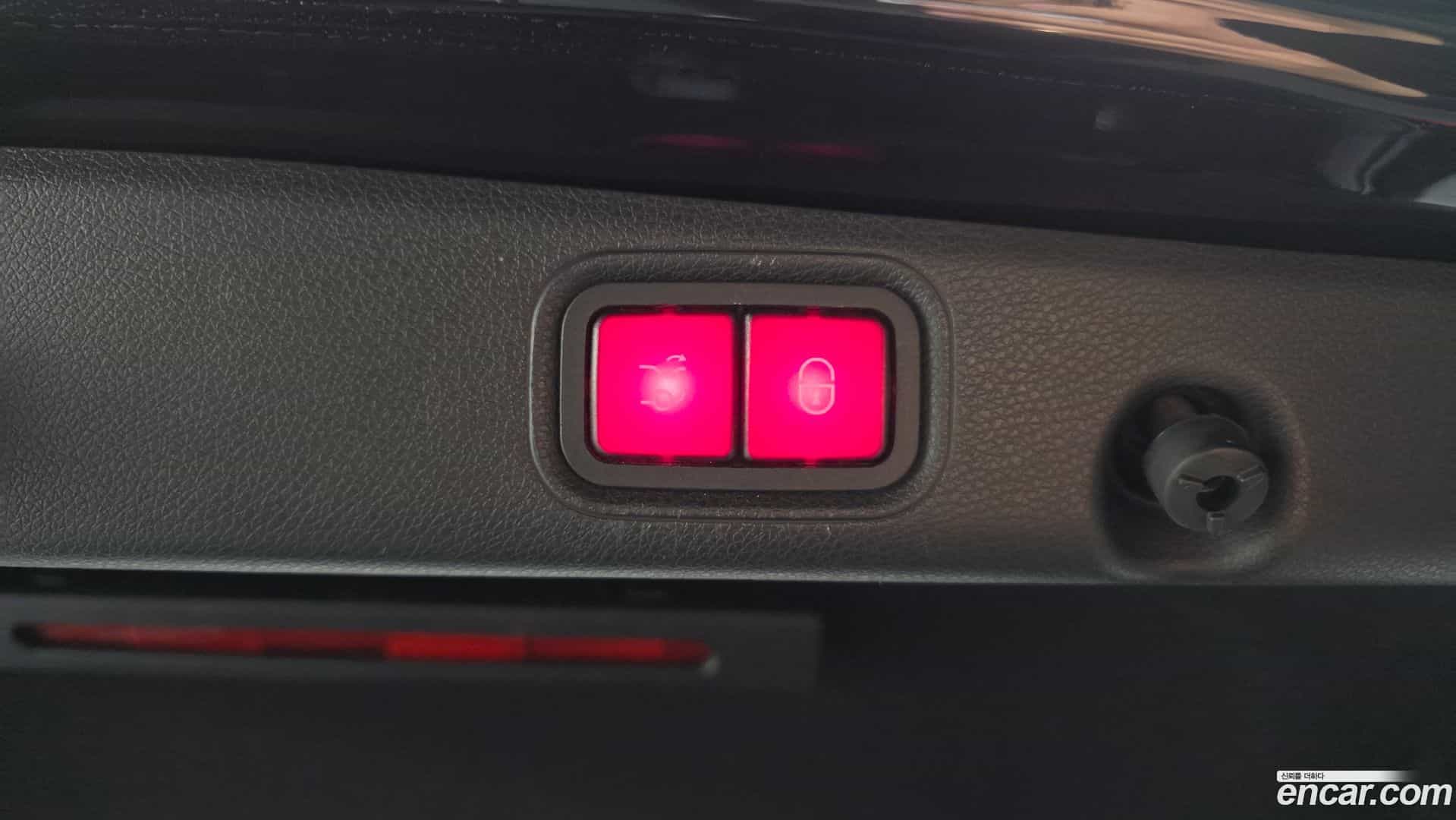 E-Class Mercedes-Benz 2017.2-OPTION-023
