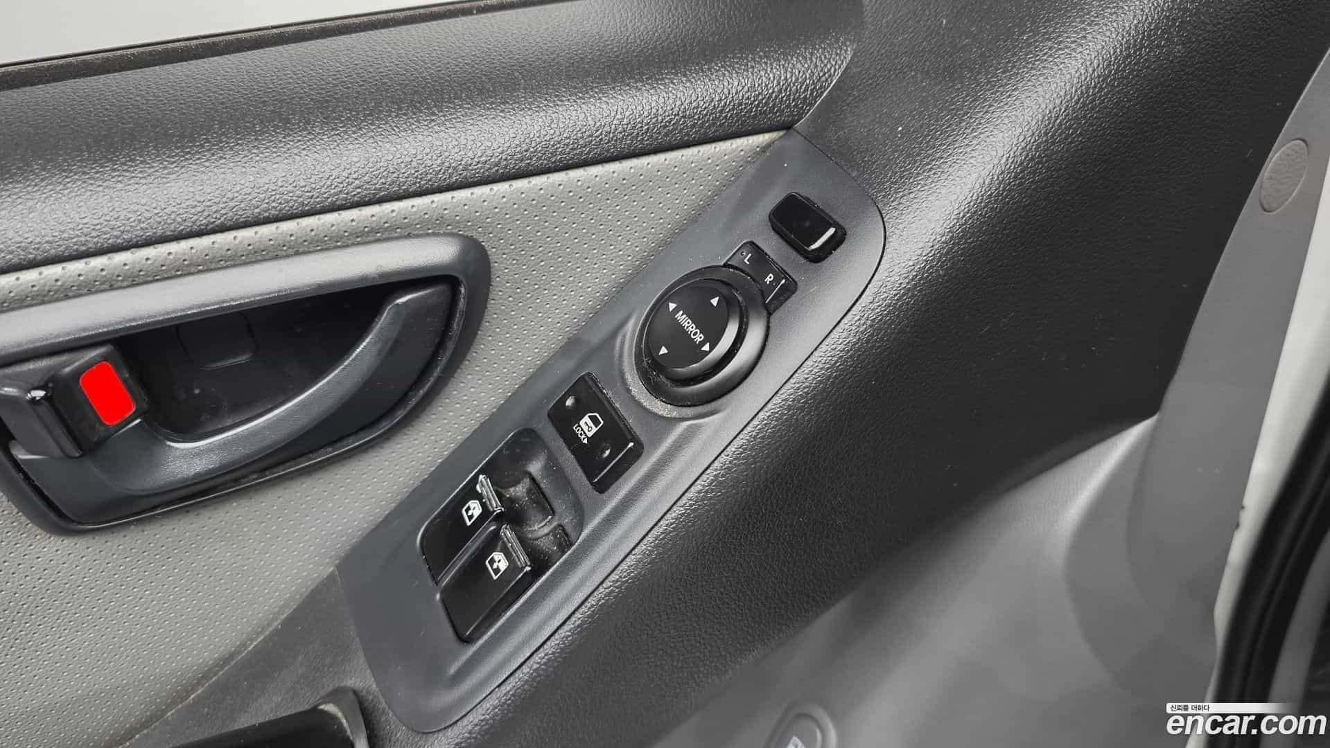 Starex Hyundai 2016.11-OPTION-022