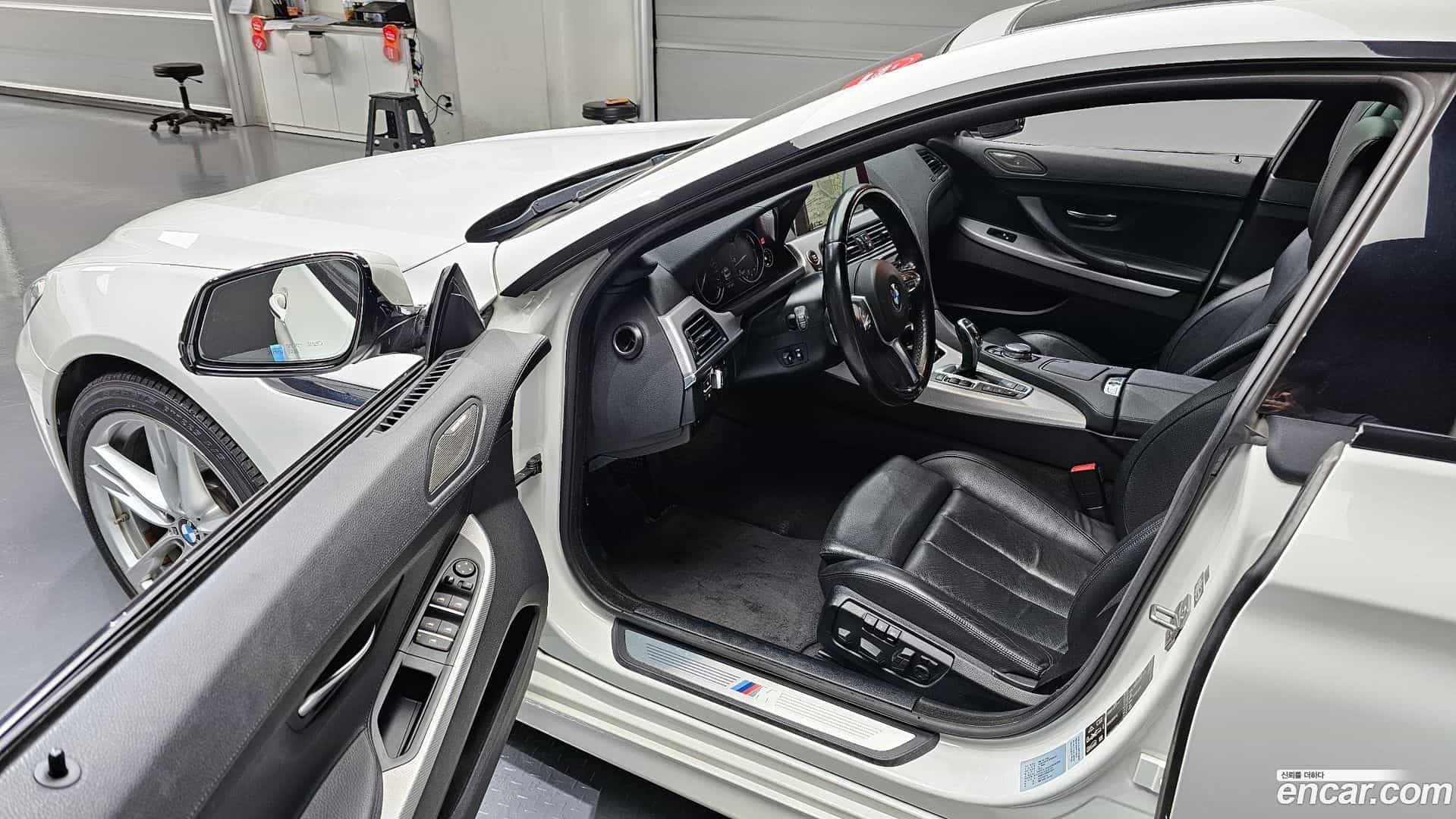 6-Series BMW 2016.10-INNER-010