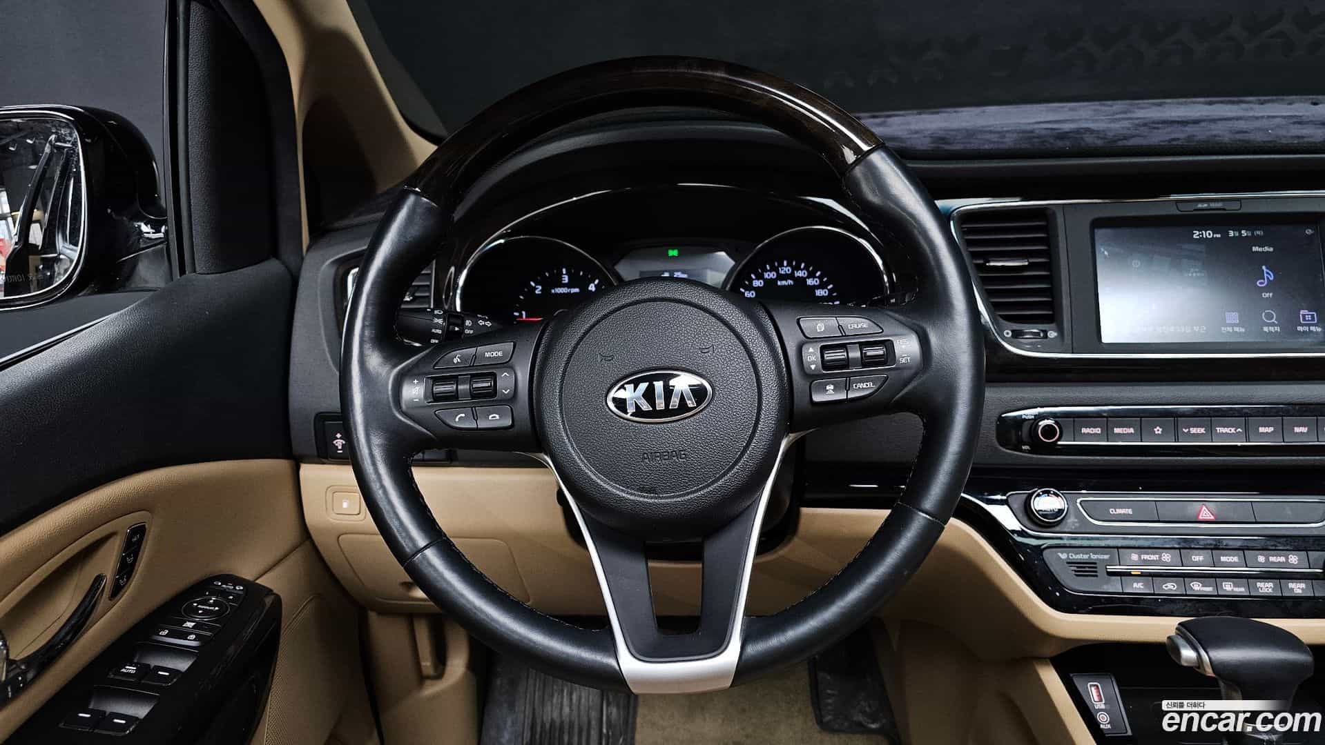Canival Kia 2020.9-OPTION-017
