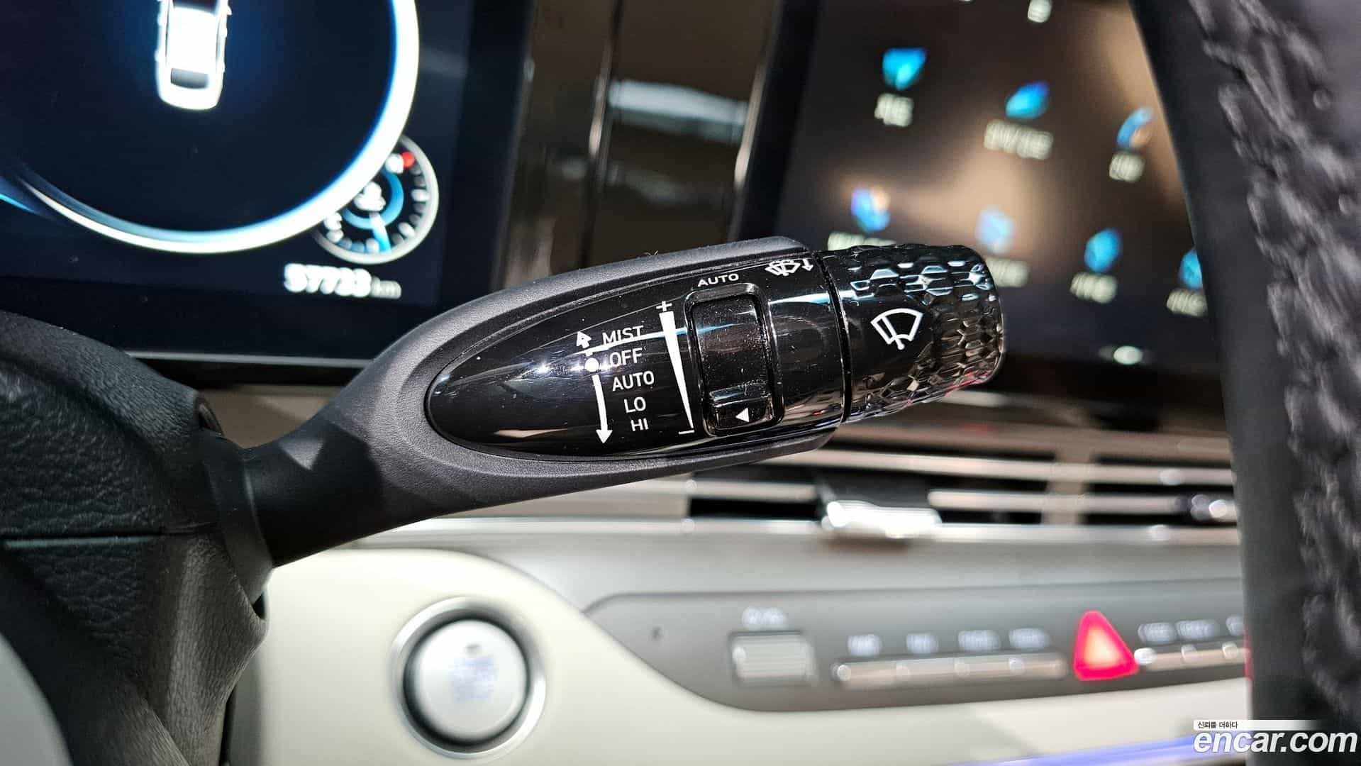 Grandeur Hyundai 2022.1-OPTION-019