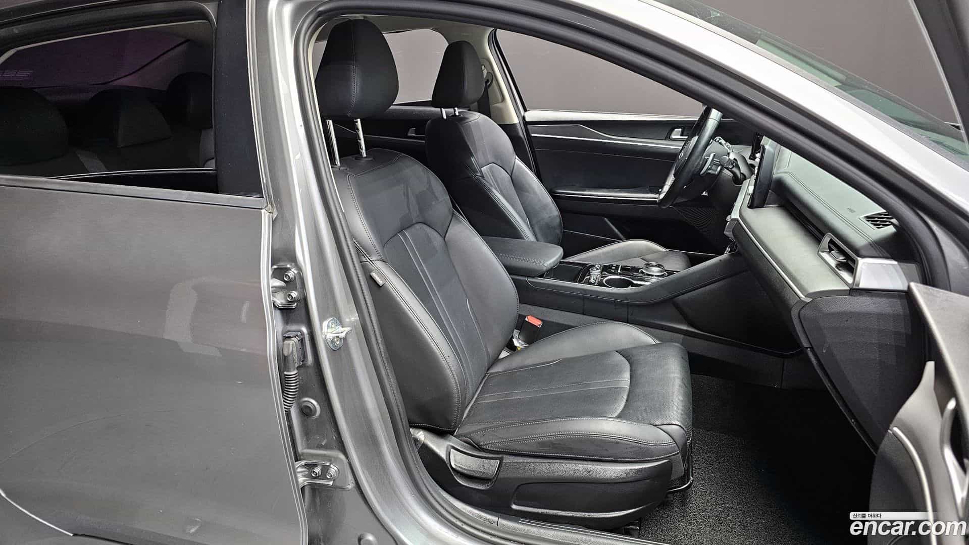 K5 Kia 2021.1-OPTION-016