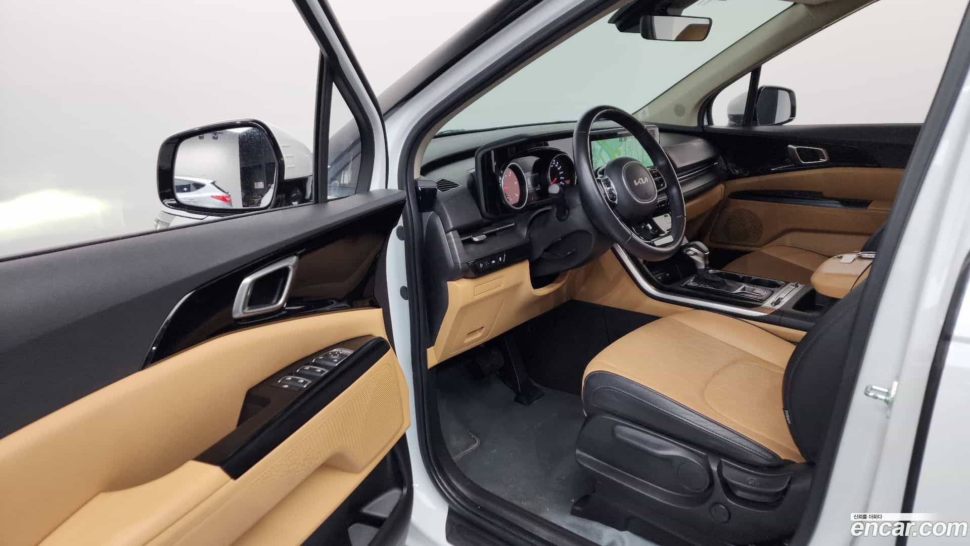 Canival Kia 2023.1-INNER-010