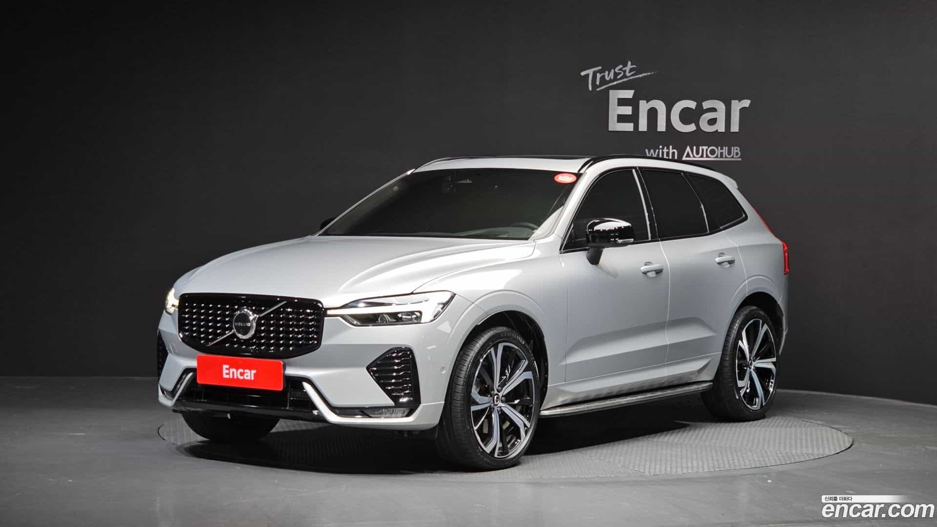 XC60 Volvo 2022.1-OUTER-001