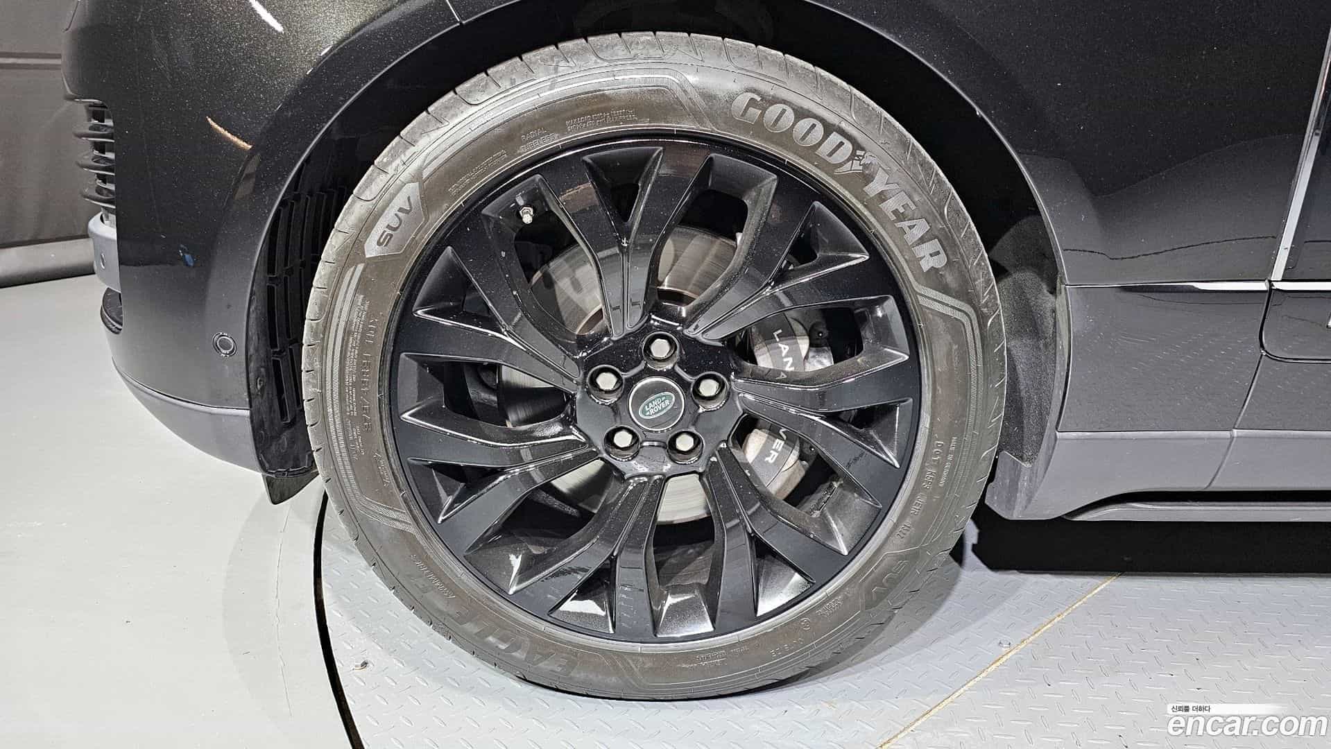Range Rover Land Rover 2018.8-OUTER-005
