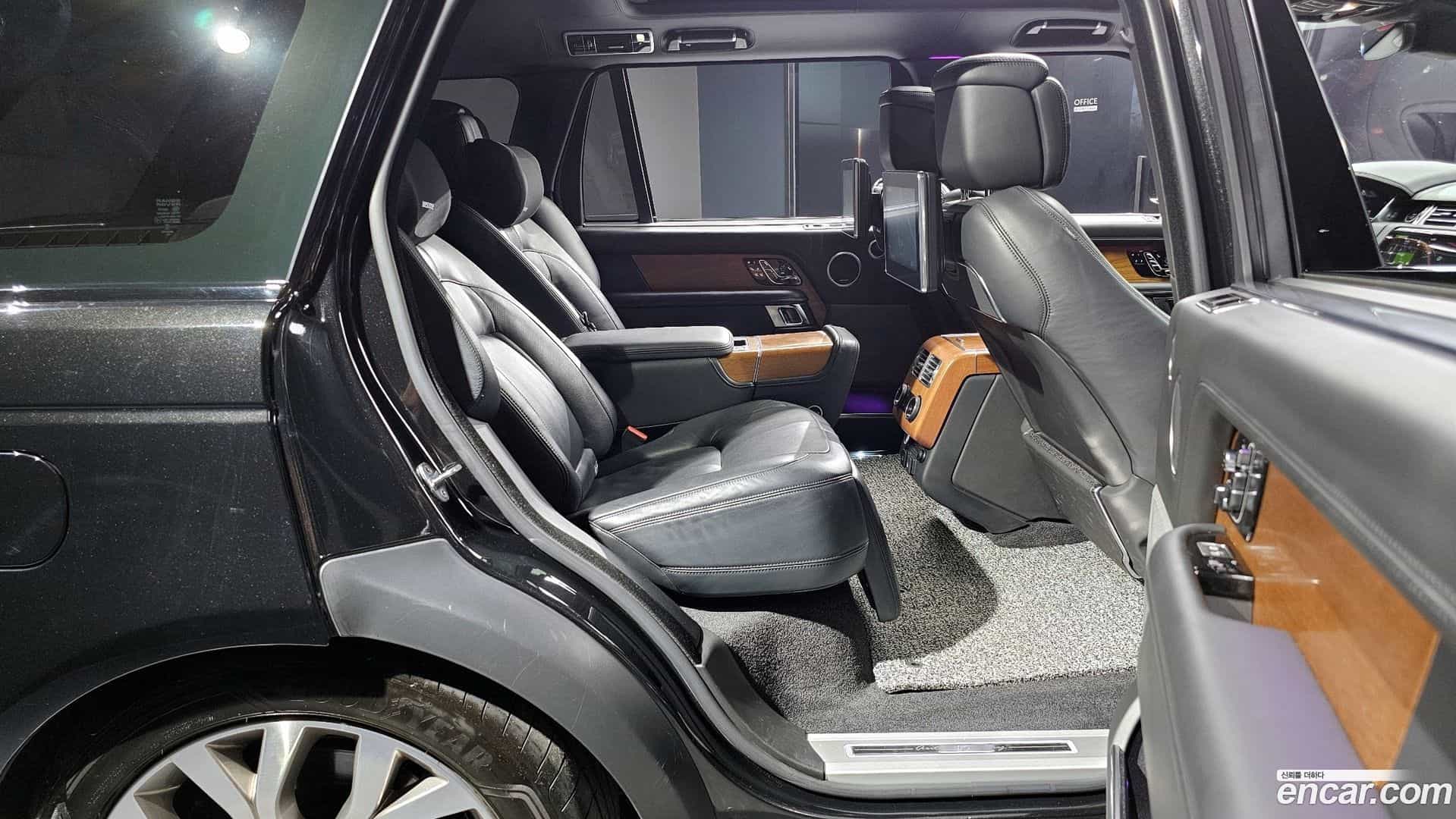 Range Rover Land Rover 2018.8-OPTION-016