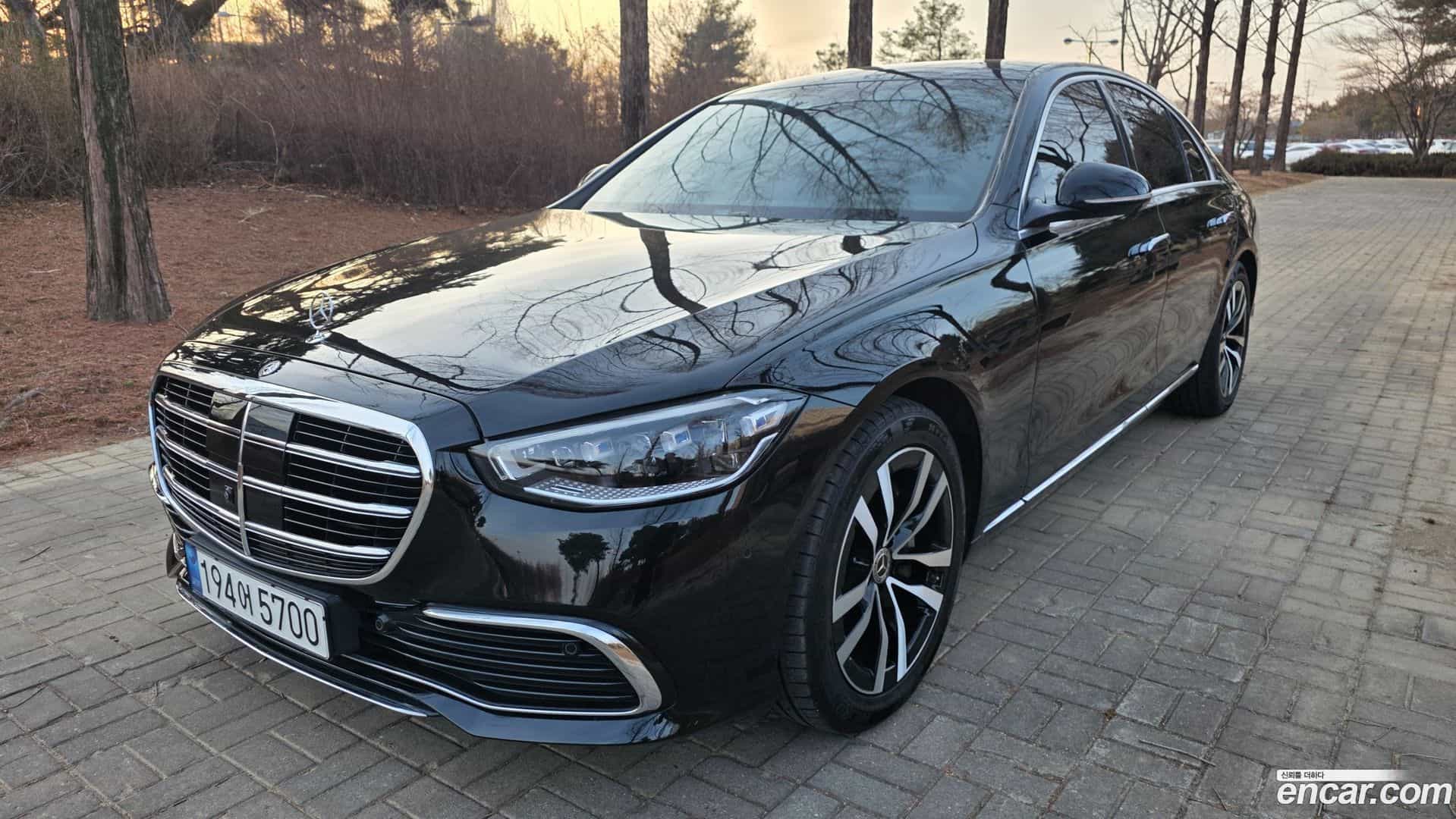 S-Class Mercedes-Benz 2021.6-OUTER-001