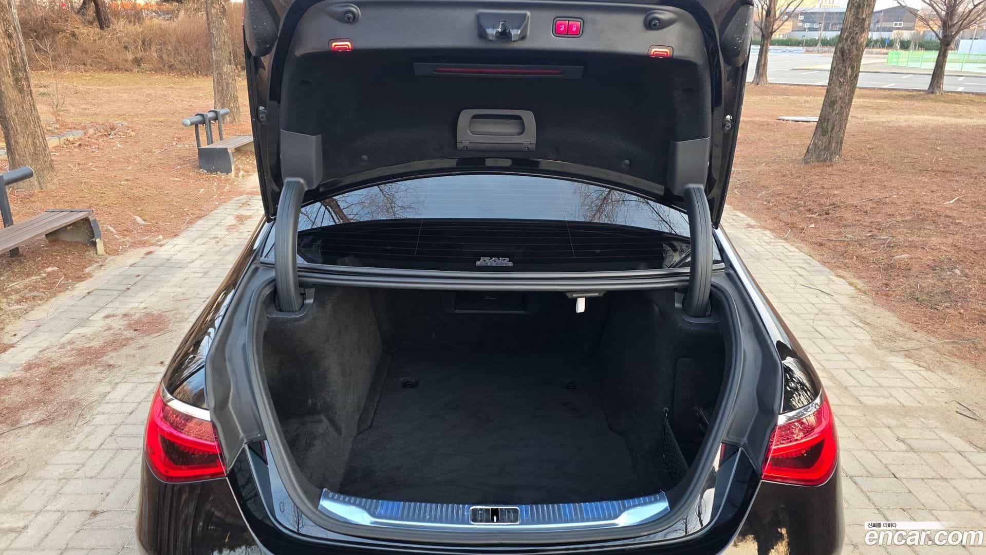 S-Class Mercedes-Benz 2021.6-INNER-009