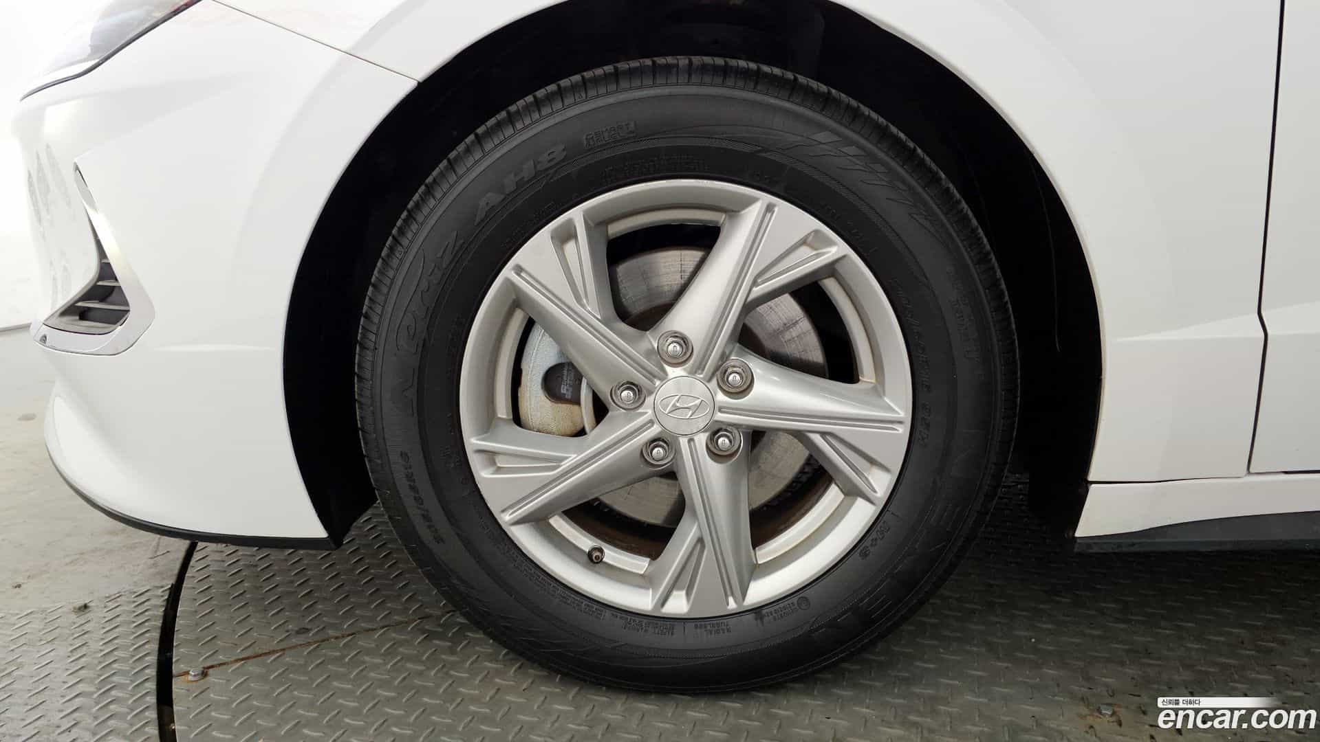 Sonata Hyundai 2019.10-OUTER-005