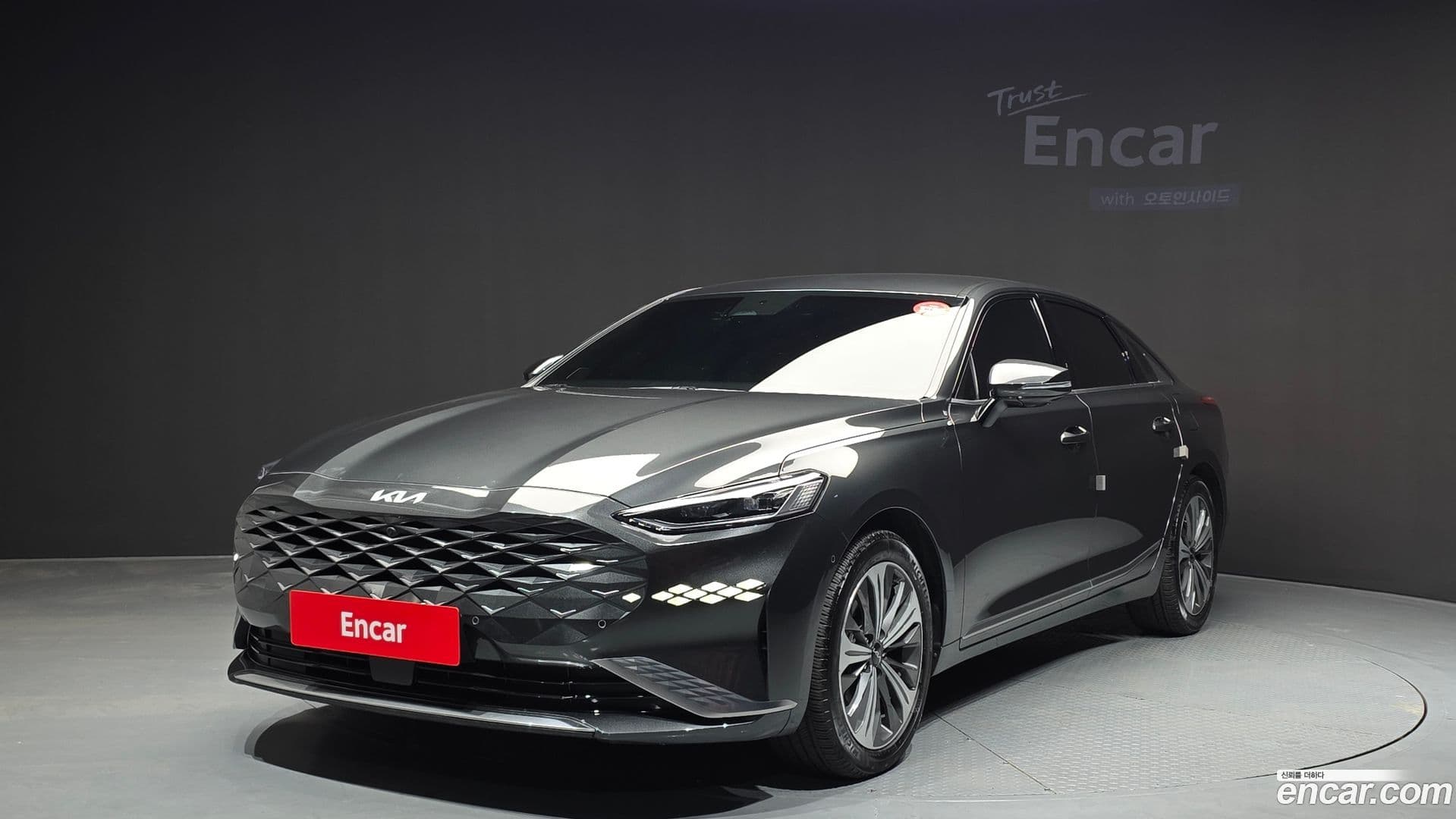 Main__Slider__Photo:K8 Kia 2023.10-0